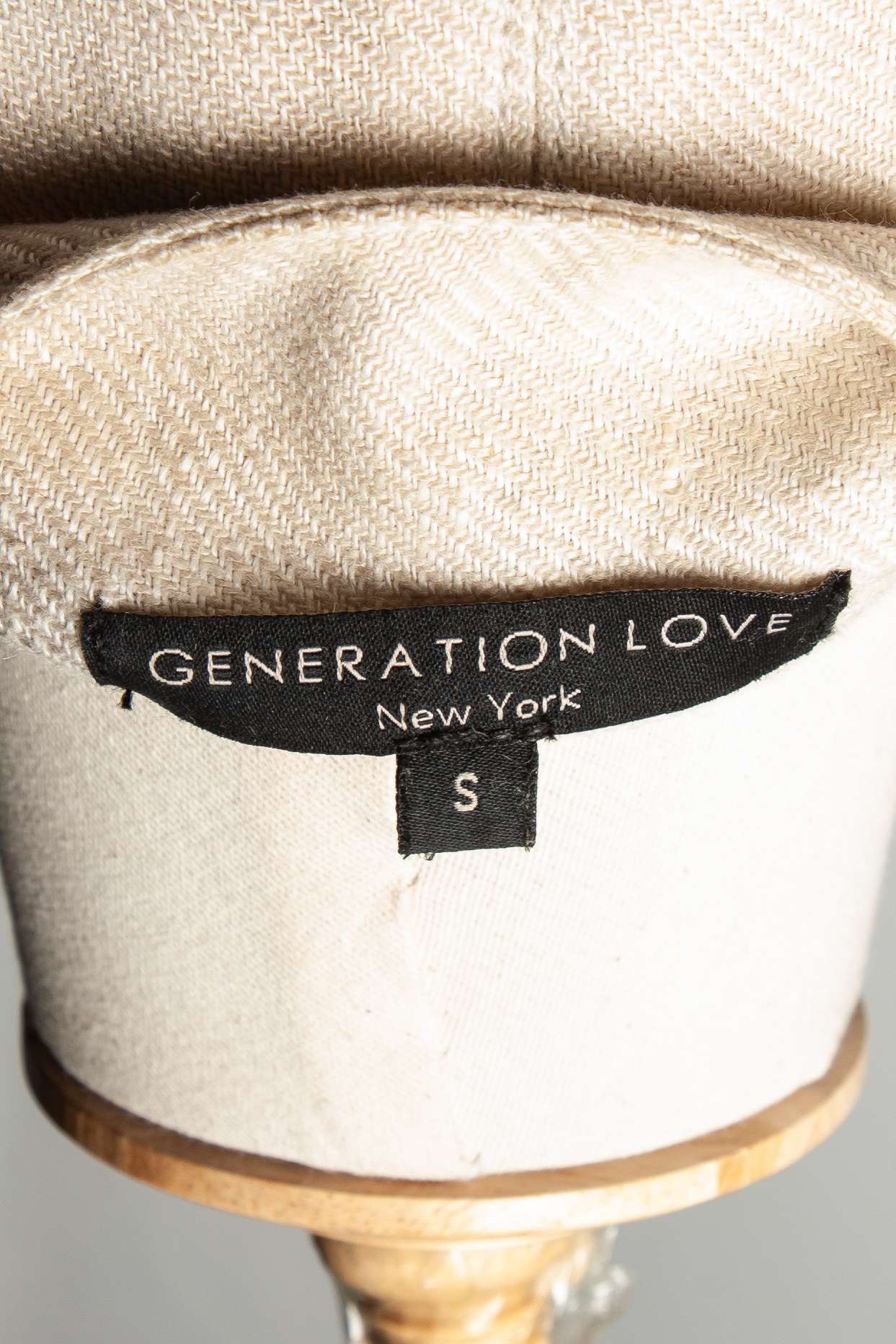 Average Generation Love White Jacket with High Collar and Textured Sleeves
