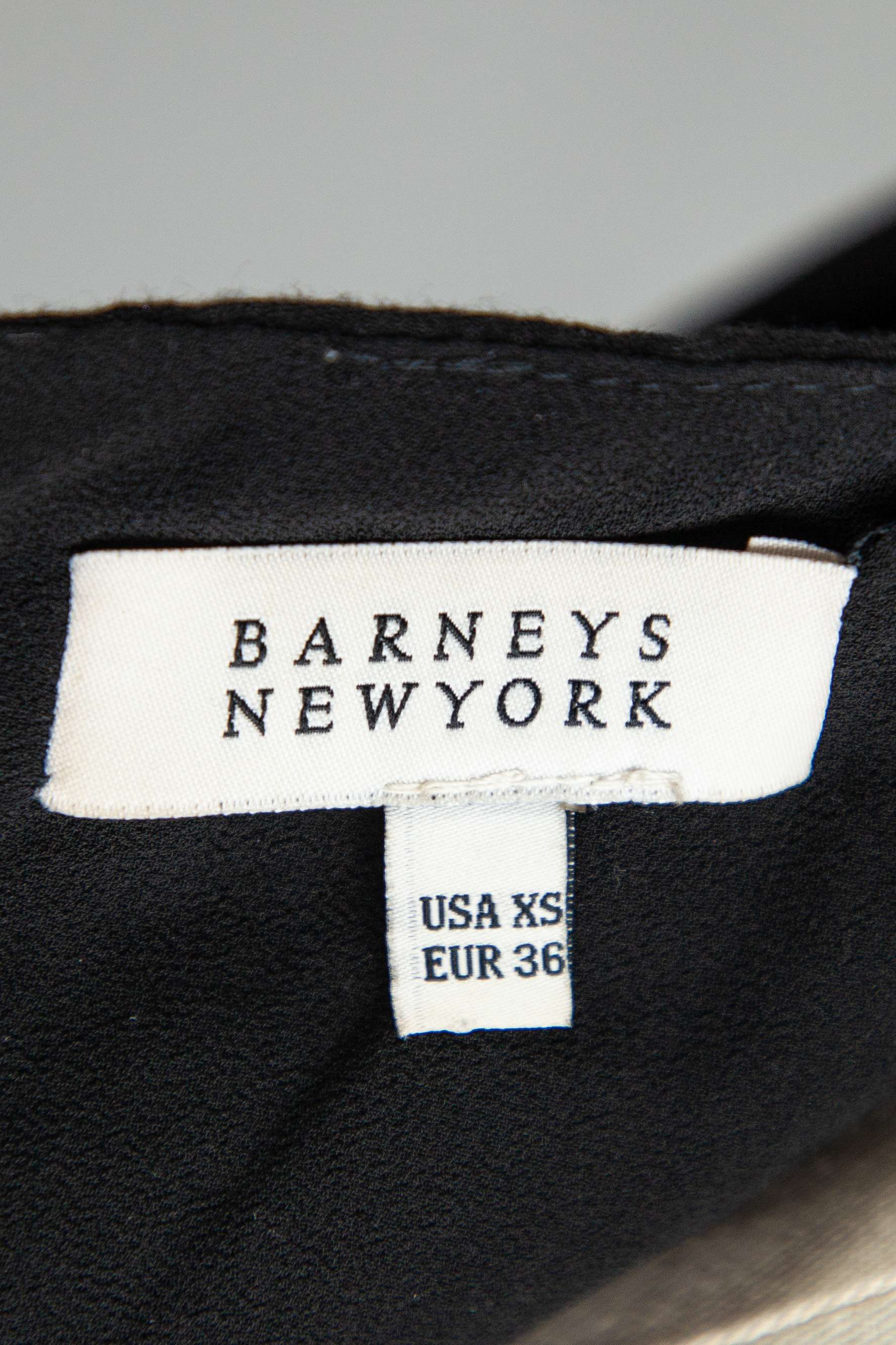 Excellent Barneys Newyork Black Sleeveless Dress V Neck Pleated Design