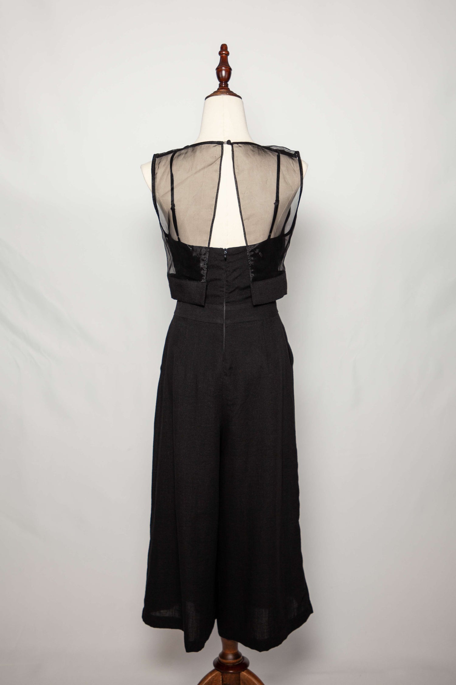 Excellent Barneys Newyork Black Sleeveless Dress V Neck Pleated Design