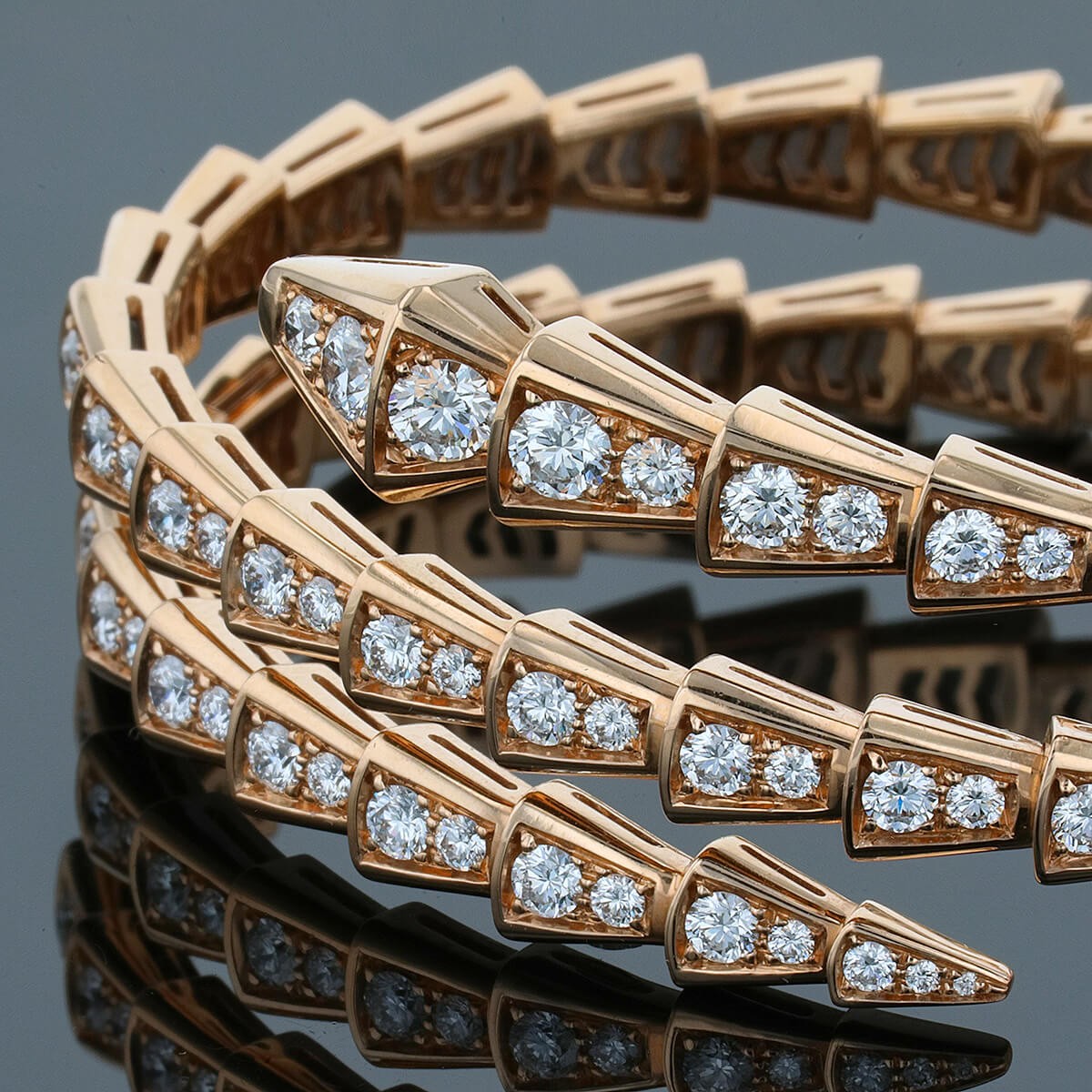 Bulgari Serpenti Viper diamonds and gold bracelet