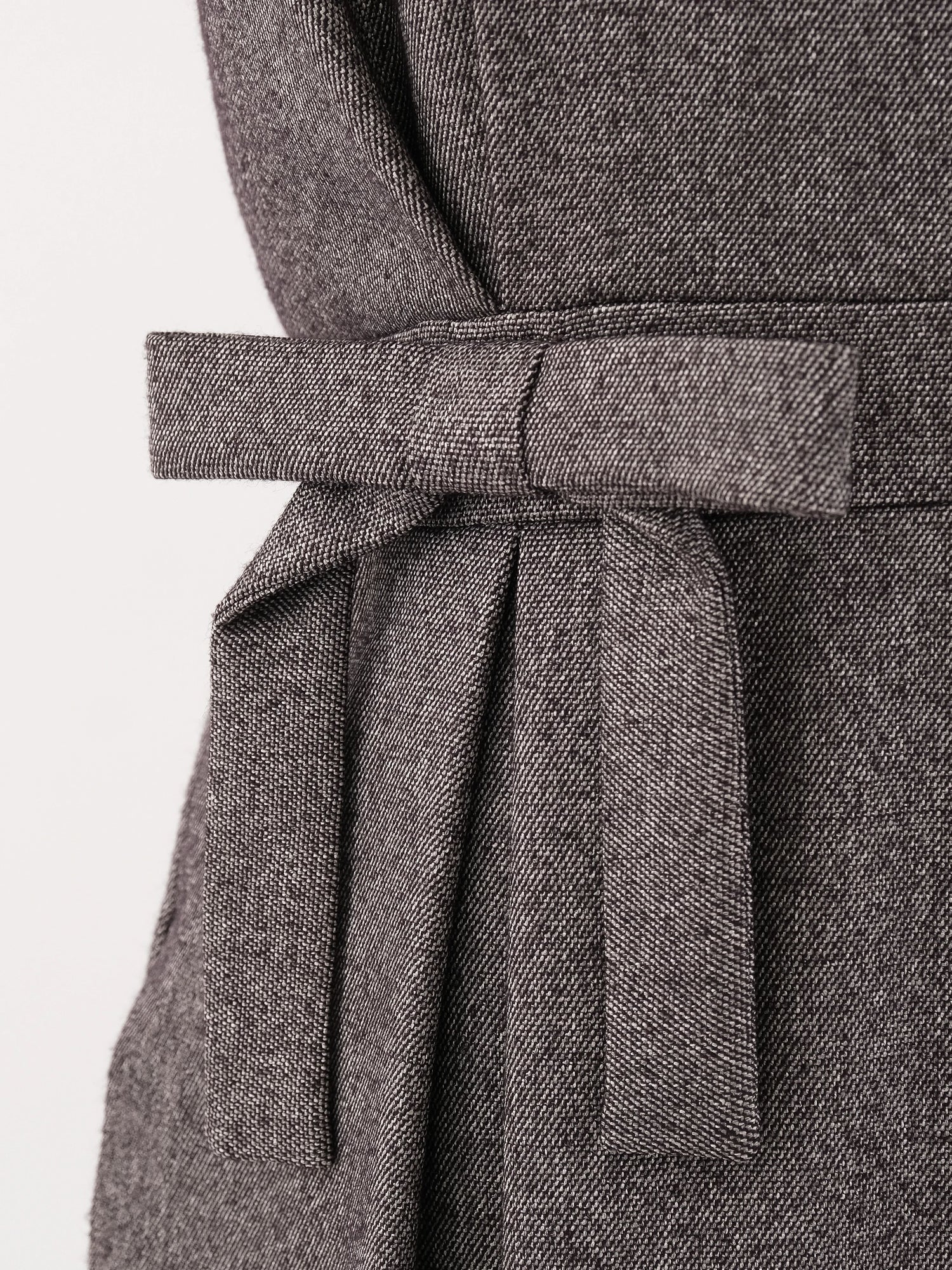Excellent Thomas Wylde Gray Sleeveless Dress with Embellished Shoulders Size L
