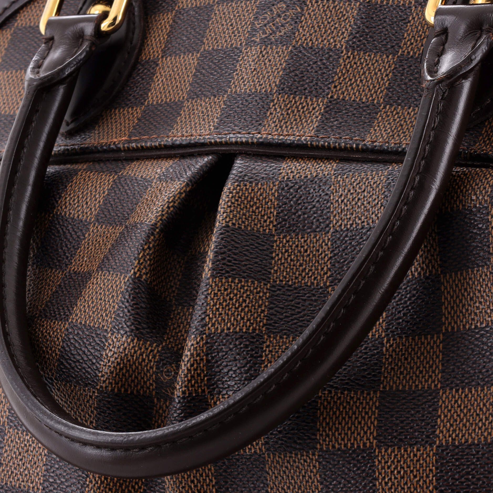 Louis Vuitton Trevi Handbag Damier Gm