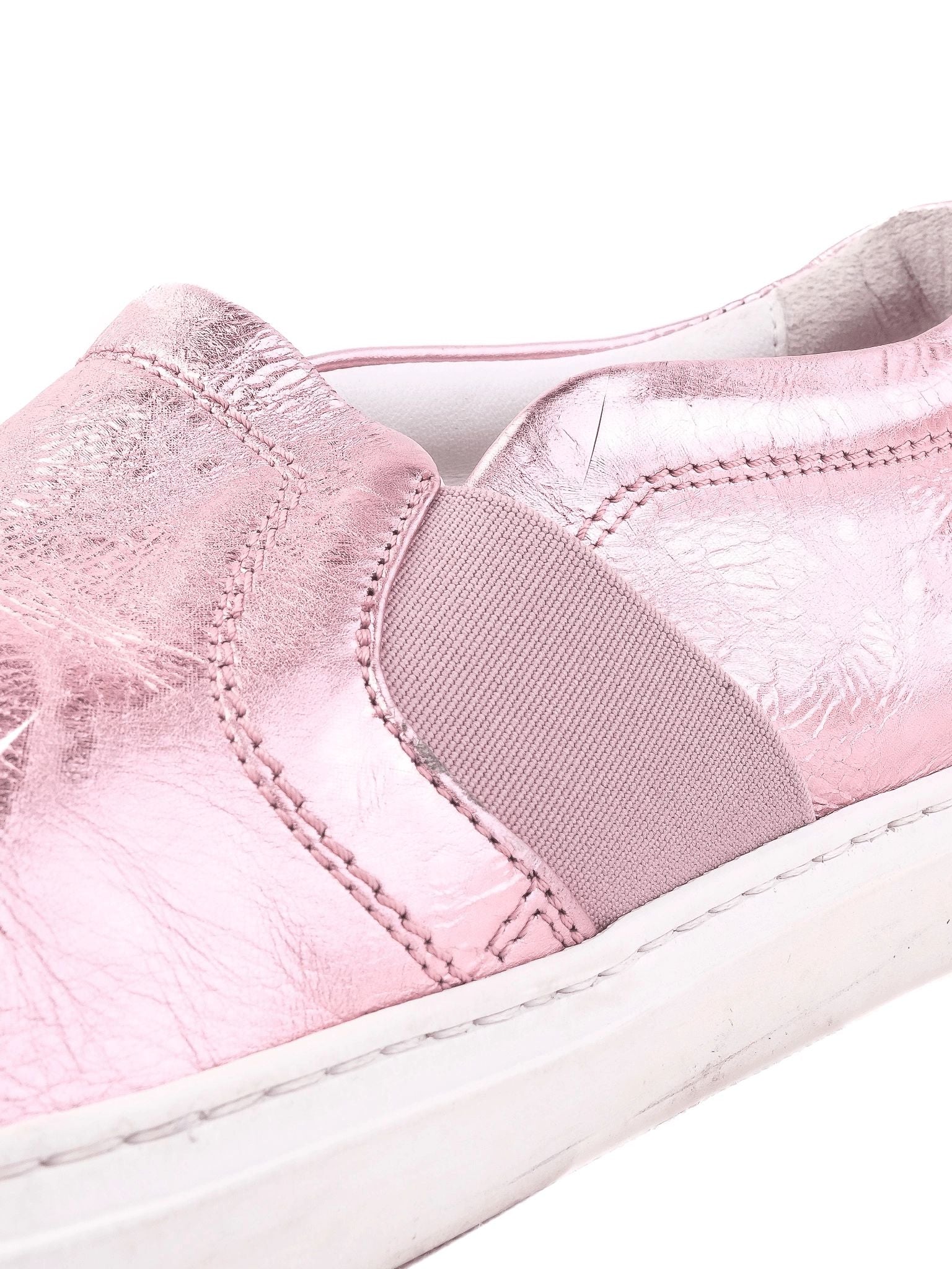 Good Lanvin Pink Slip-On Shoes Size 40 with Metallic Finish