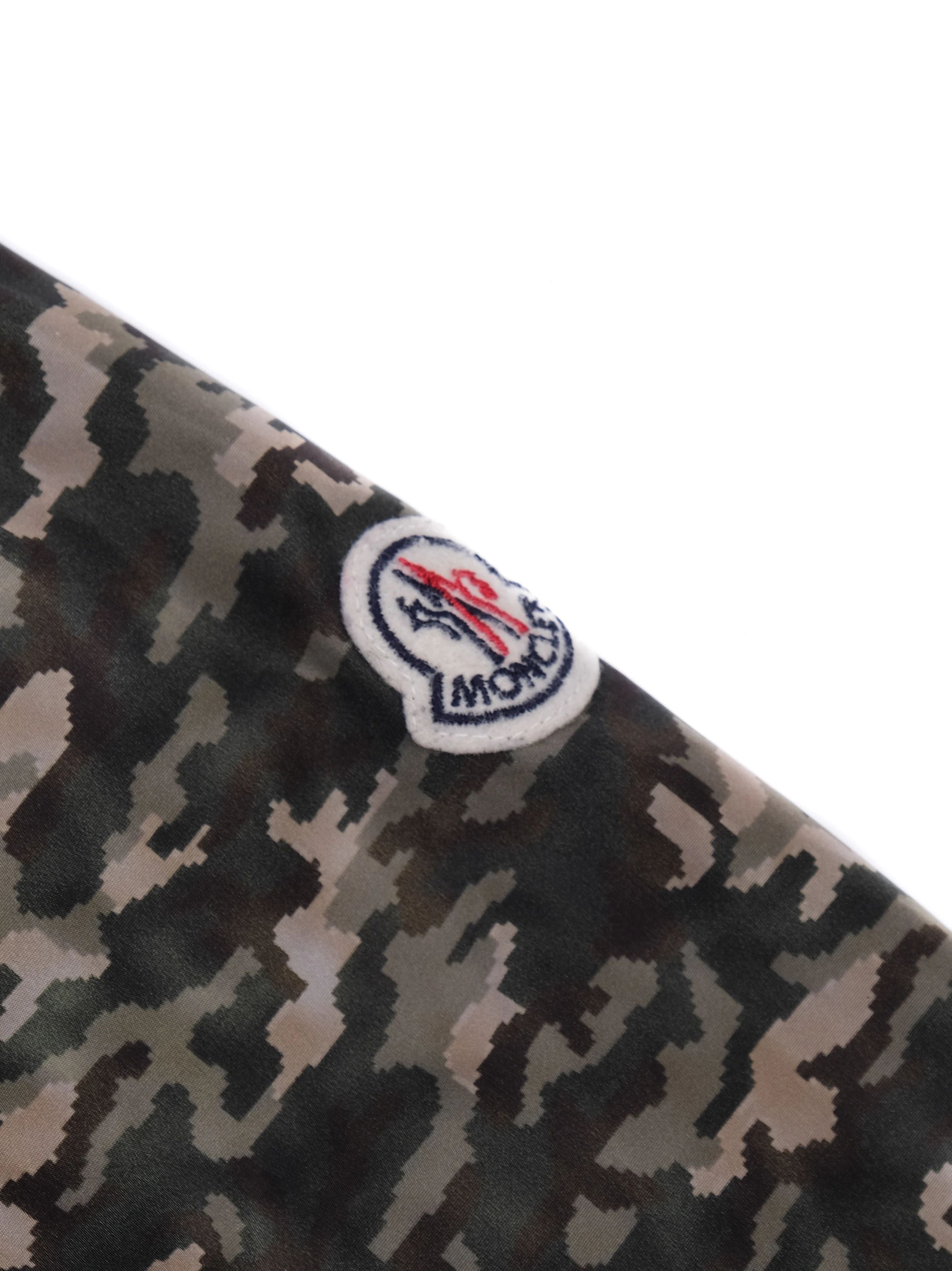 EXCELLENT Moncler Camouflage Jacket for Kids Size 6 Nylon Hooded