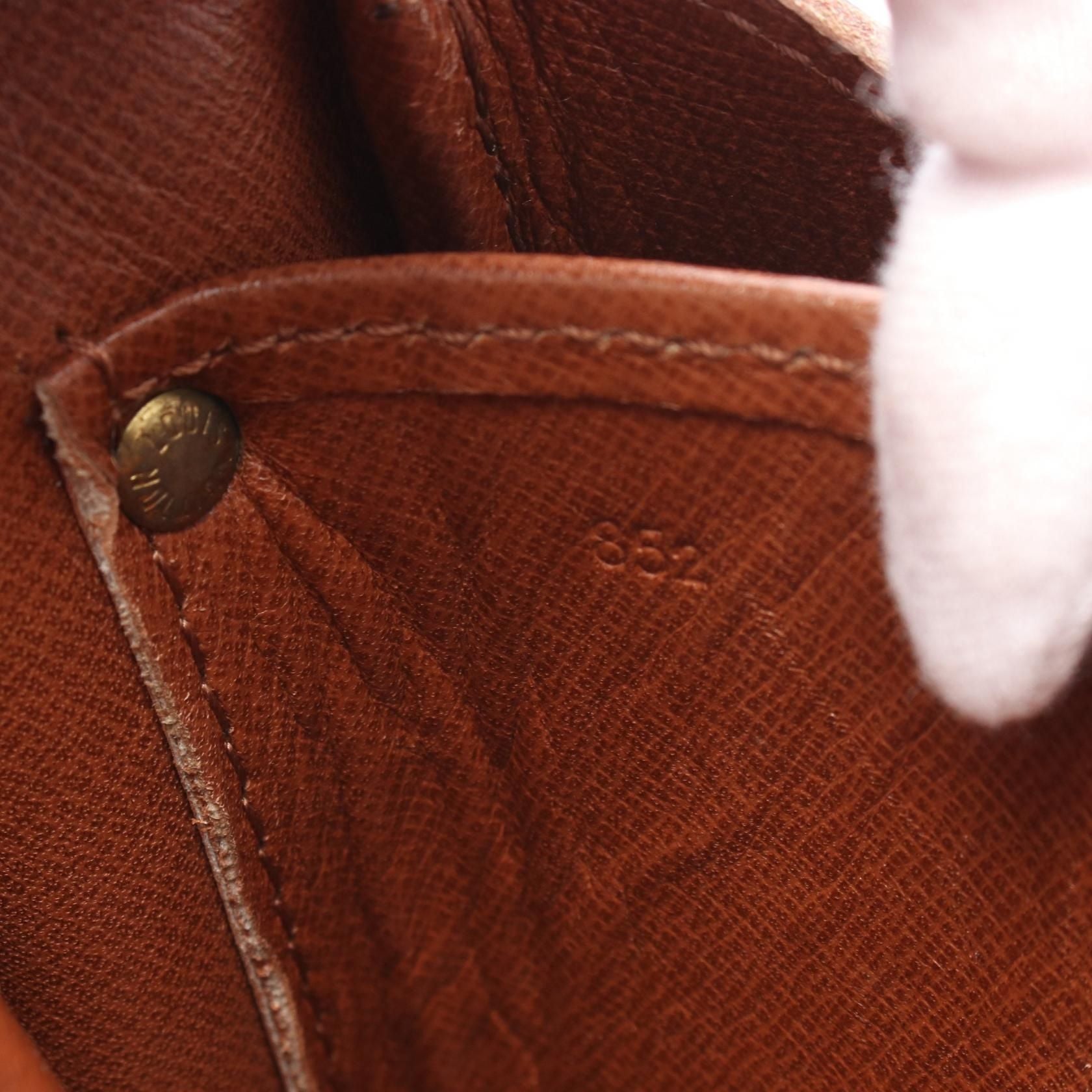 Louis Vuitton Cartouchiere MM, Monogram