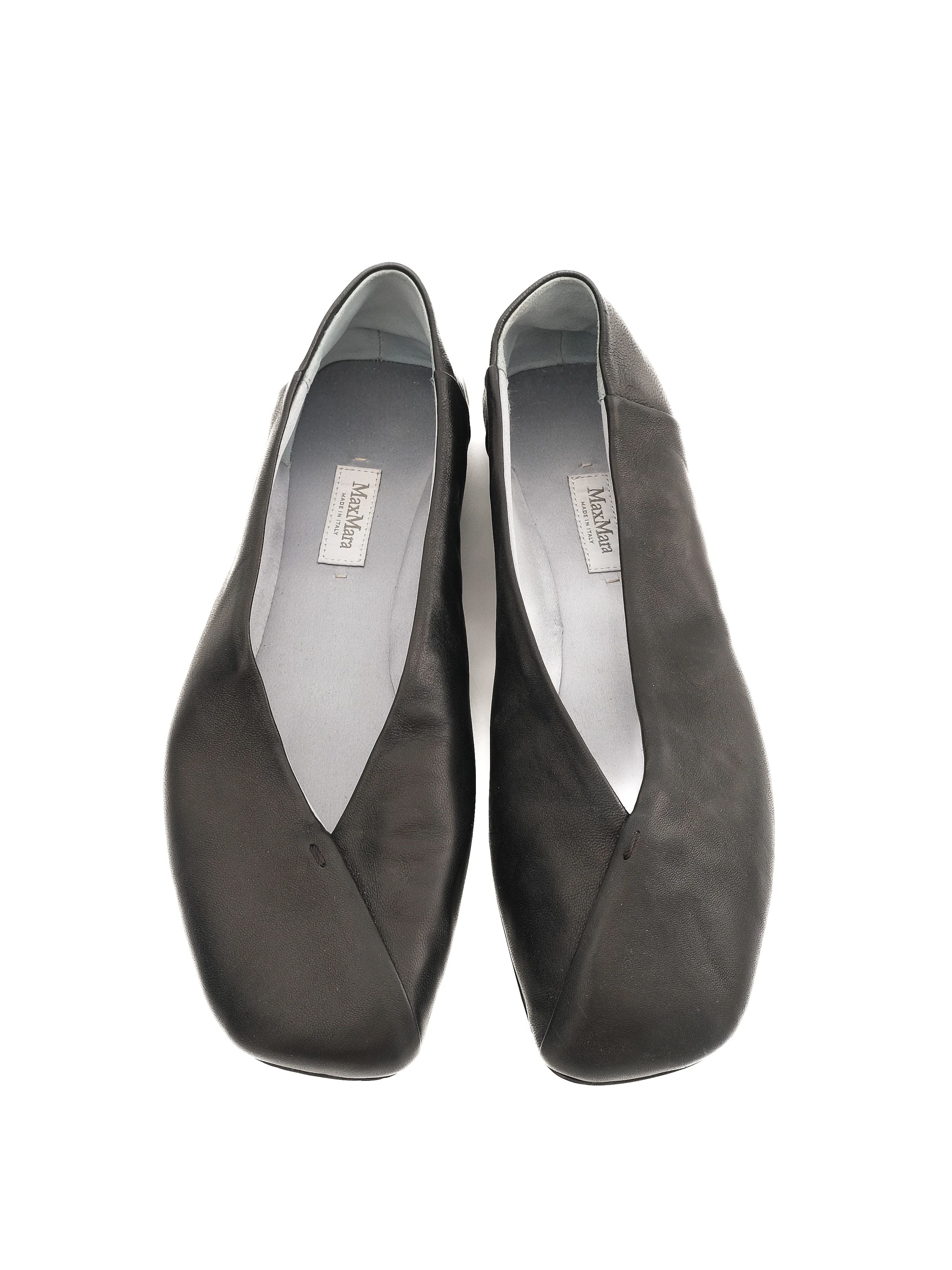 Max Mara Black Leather Shoes Size 37 Excellent Condition