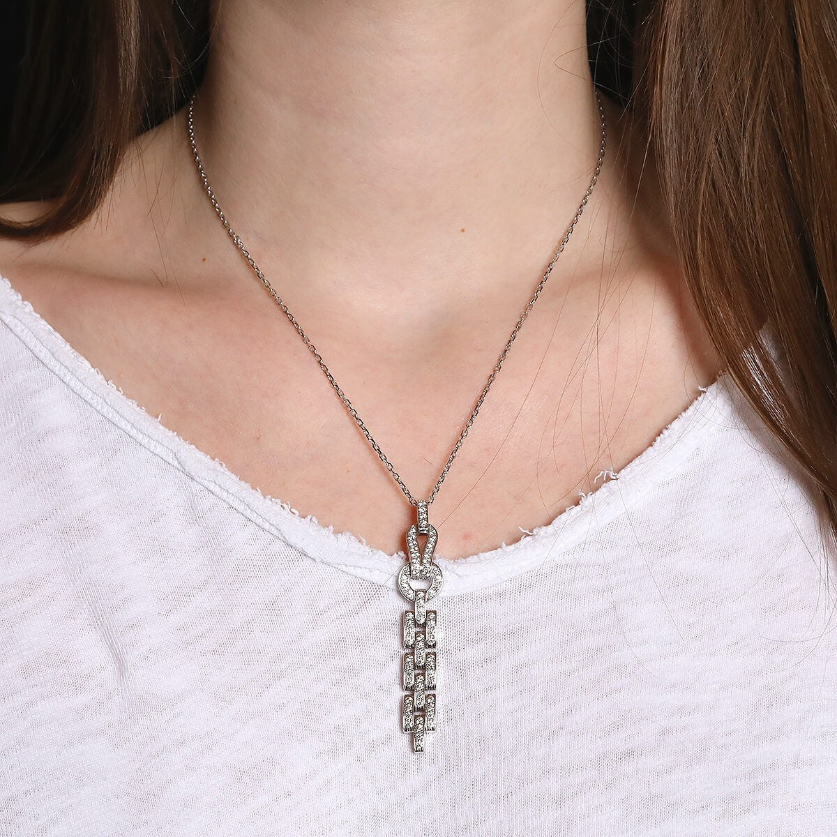 Cartier Agrafe diamonds and gold necklace