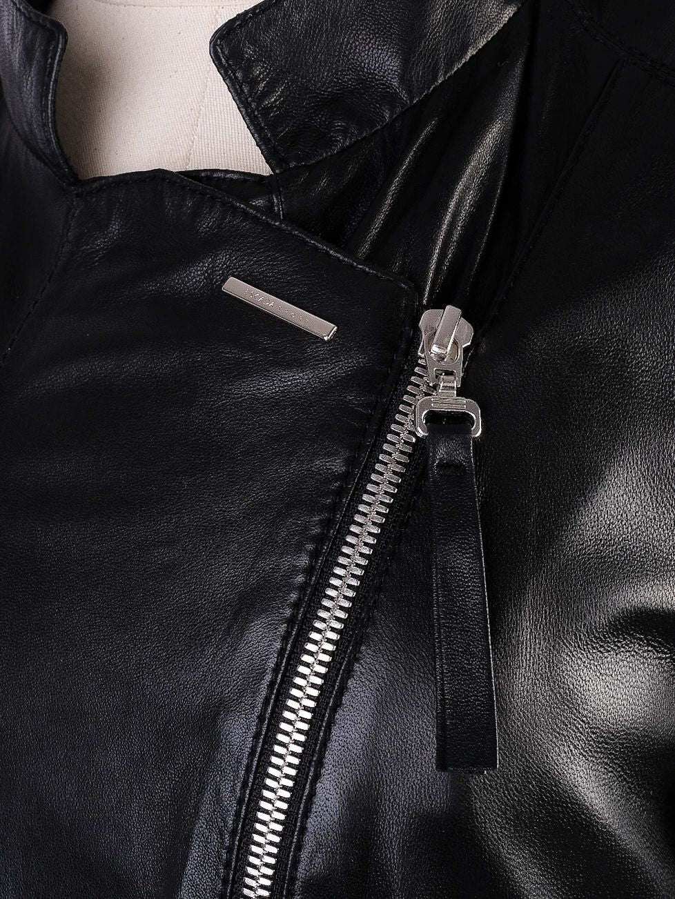 Excellent Escada Black Leather Jacket XXS with Mesh Back