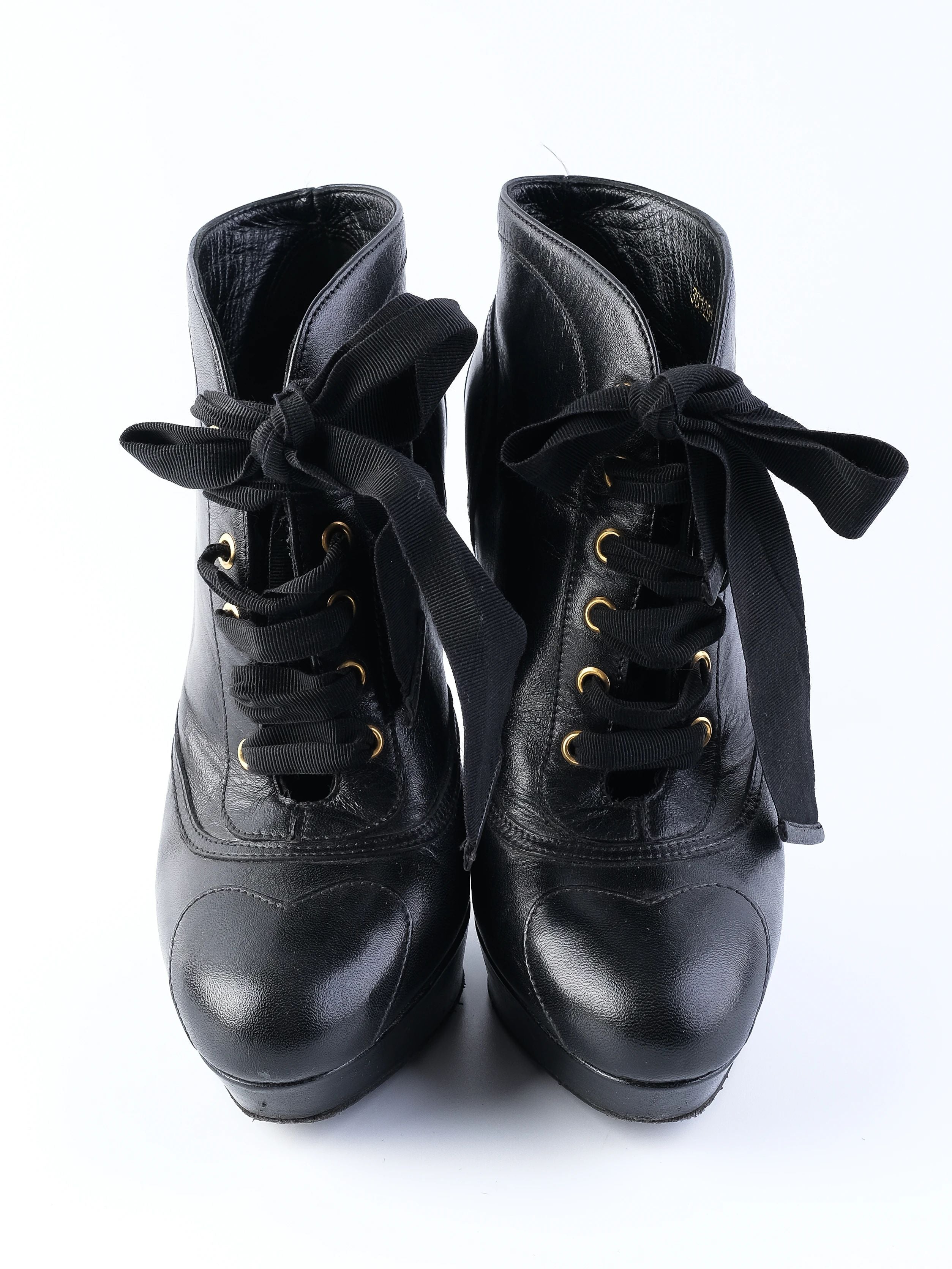 Excellent Alexander McQueen Black Leather High-Heeled Ankle Boots Size 38