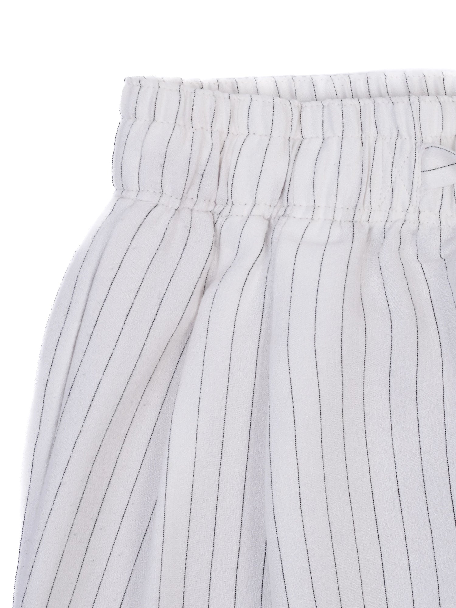 Excellent Vince White Pinstriped Pants XS Viscose Casual Wear