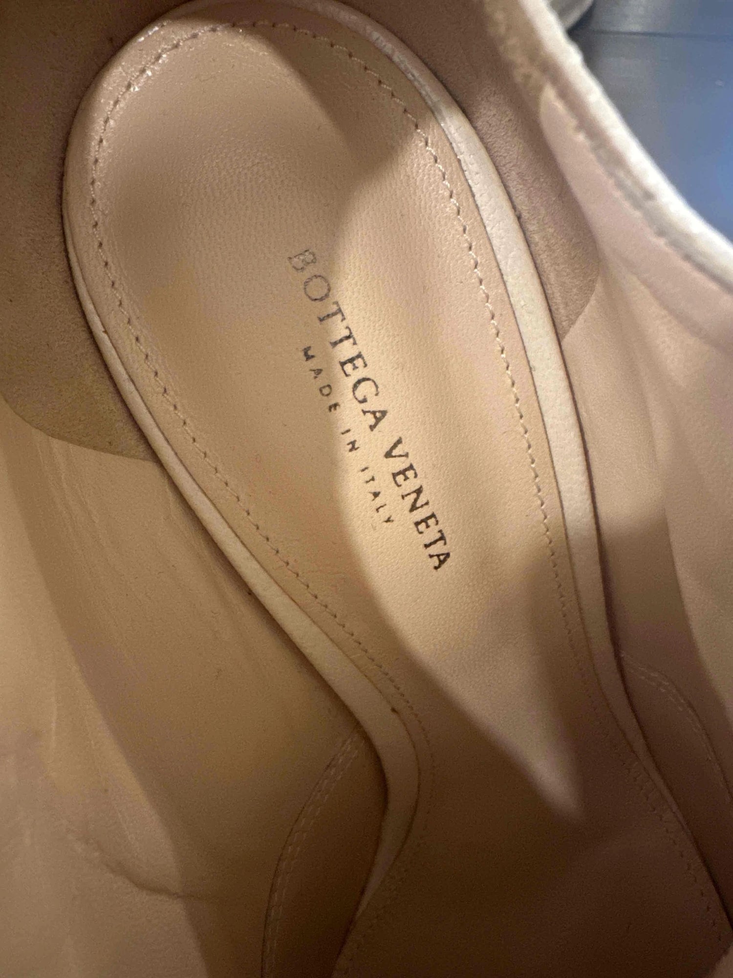 Perfect Bottega Veneta White Leather High-Heeled Shoes Size 38