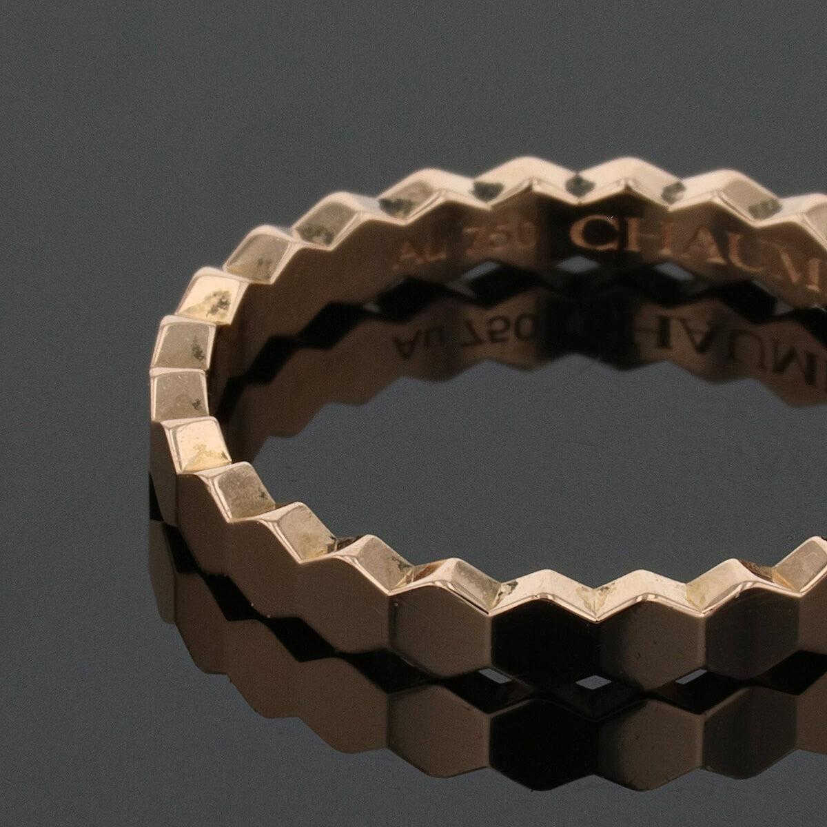 Chaumet Bee My Love gold ring
