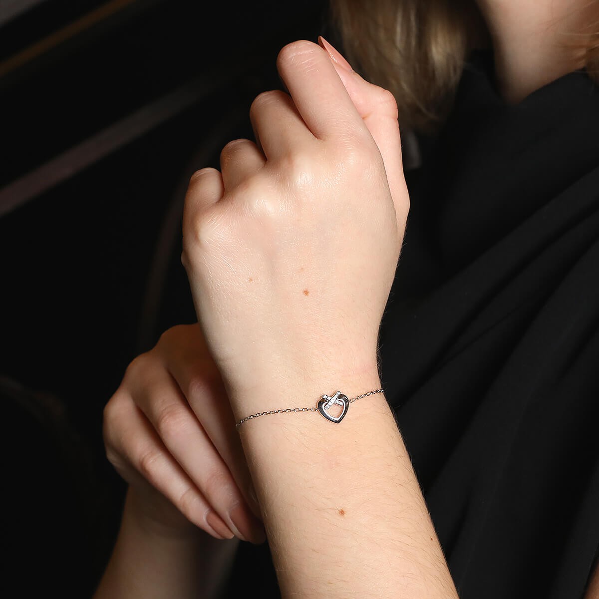 Chaumet Coeur Liens diamonds and gold bracelet