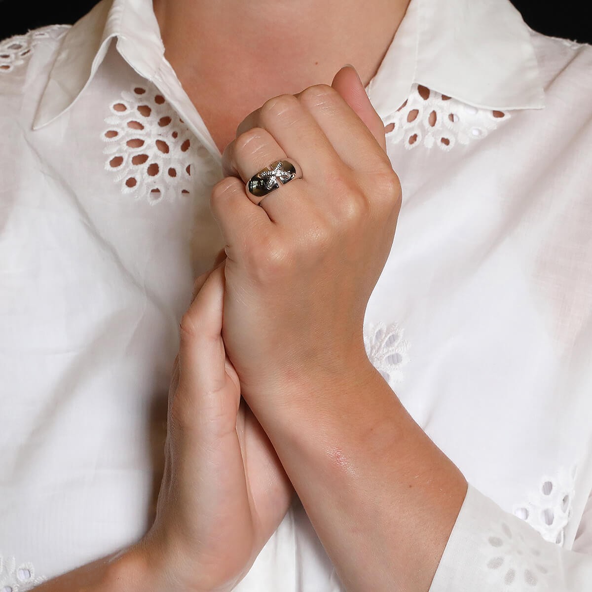 Chaumet Liens diamonds and gold ring