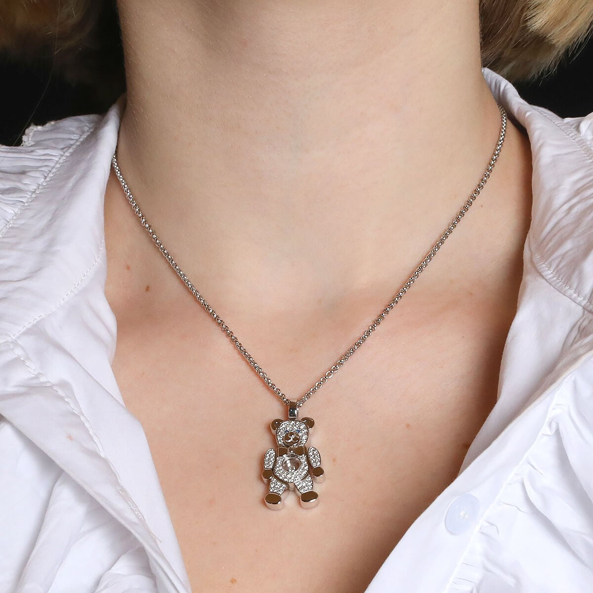 Chopard Happy Diamonds gold, sapphires and diamonds necklace