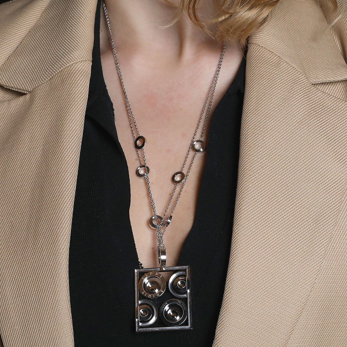 Chopard Happy Spirit diamonds and gold necklace