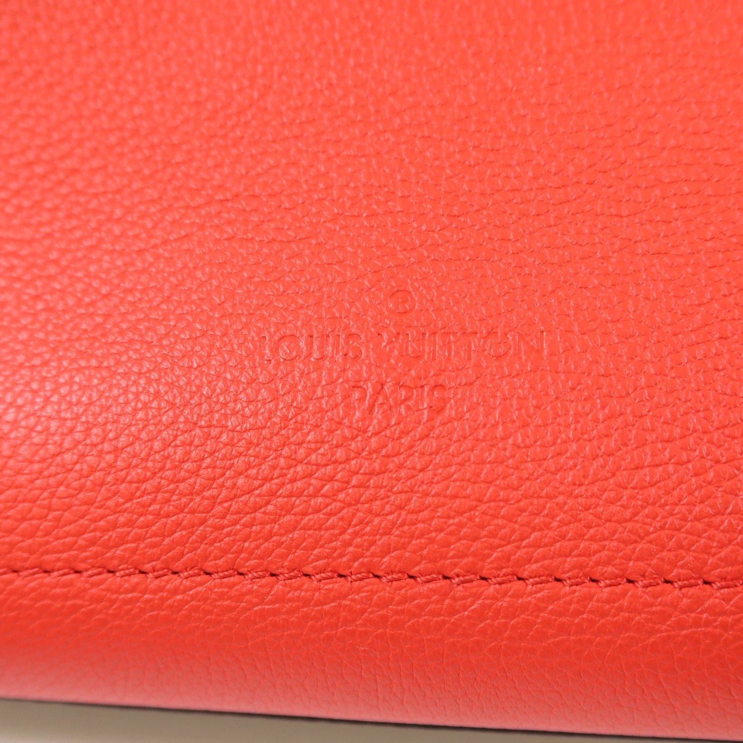 Louis Vuitton Cowhide Leather Lockme Ever Bb Hand-turn Shoulder Bag White Red Black/red/white 2way Shoulder Bag M 53950
