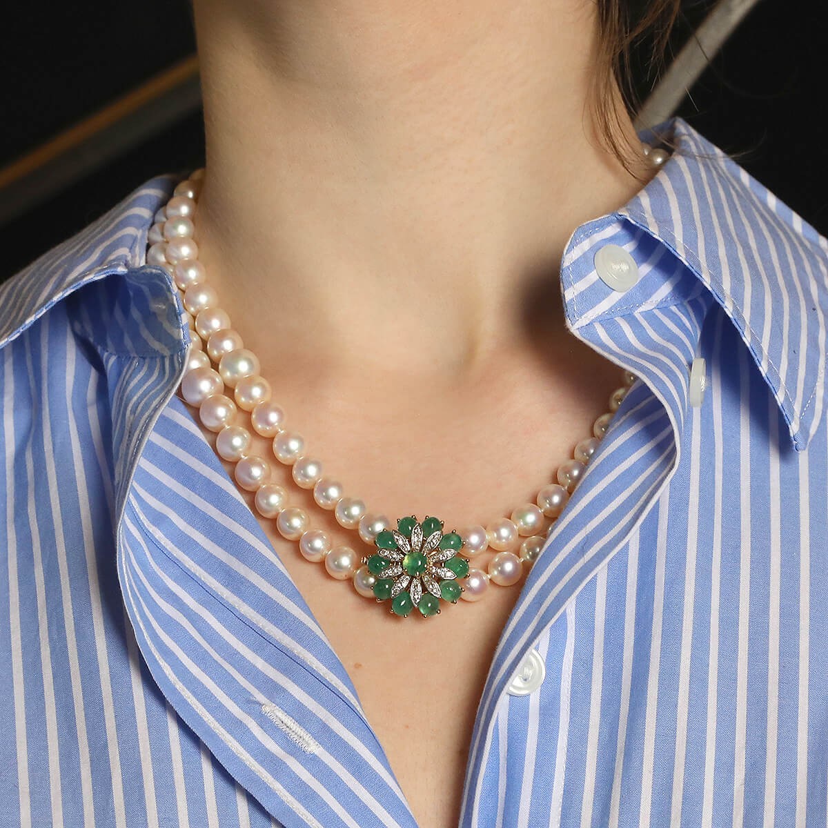 Cultured pearl, emeralds, diamonds and gold necklace