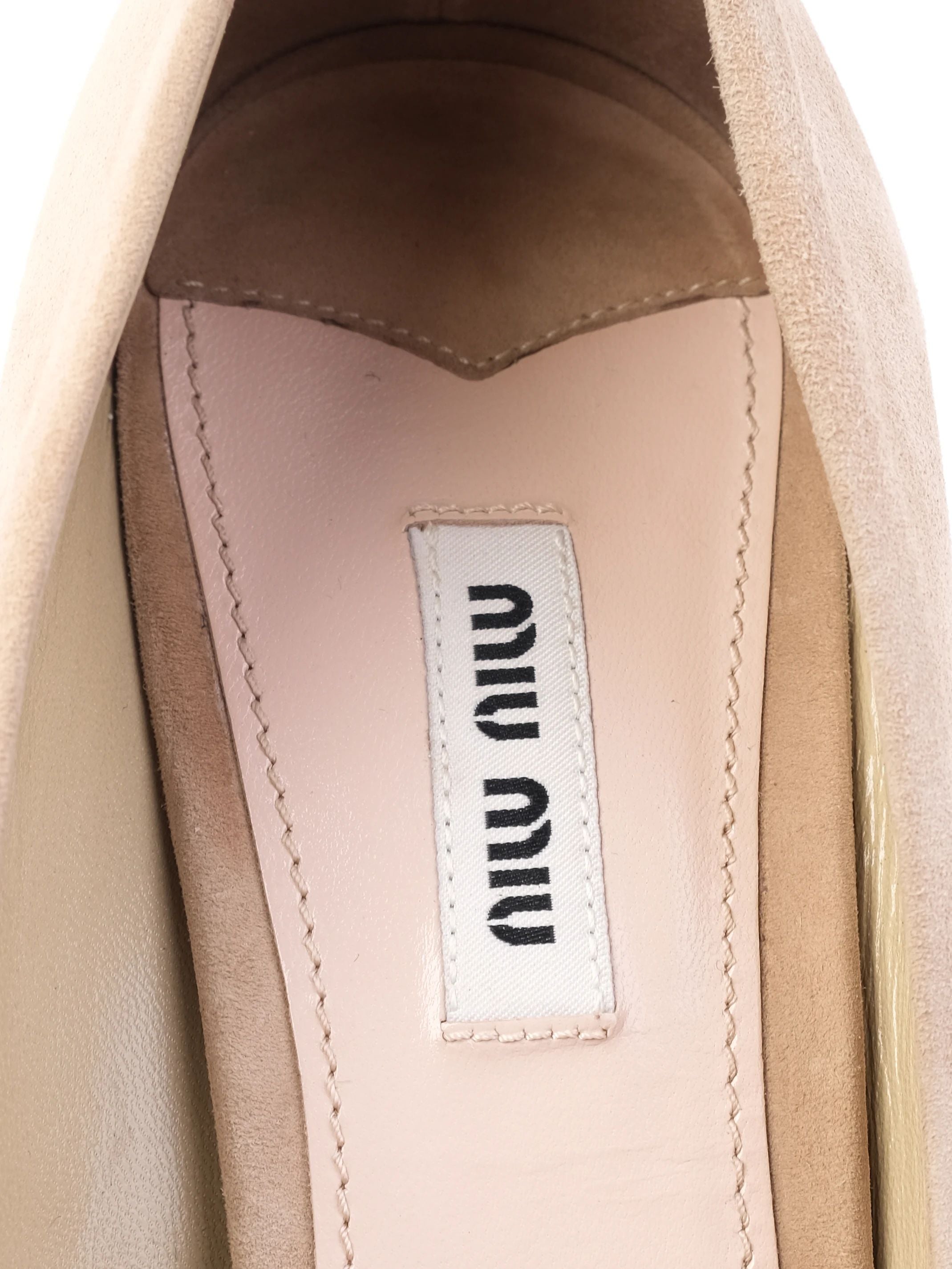Excellent Miu Miu White Leather High-Heeled Pumps Size 41.5