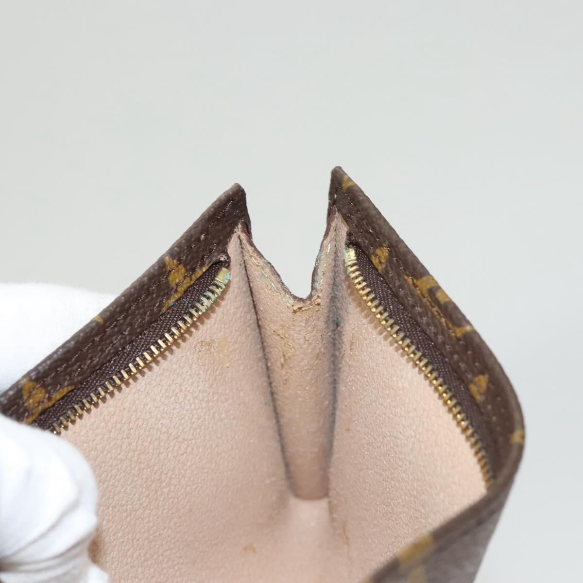 Louis Vuitton Bucket Pouch PM, Monogram