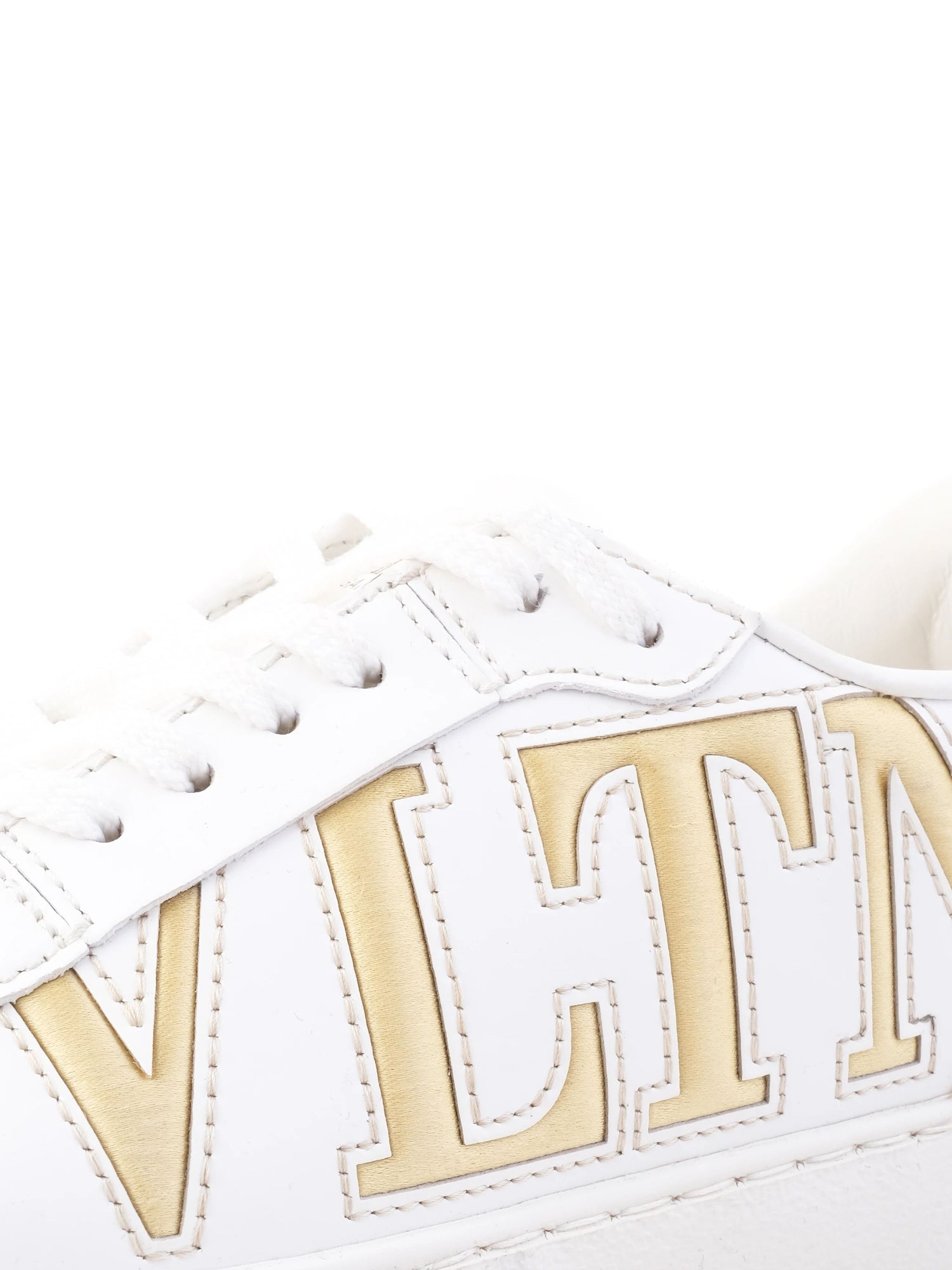 Excellent Valentino White Leather Sneakers Size 36 with Gold Accents