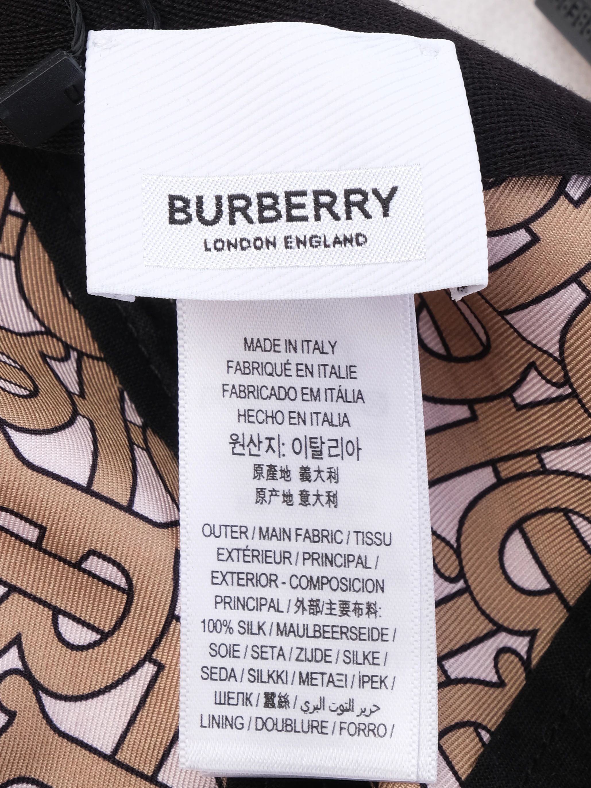 NEW Burberry Pink Silk Hat Size S with Interlocking Letter Pattern