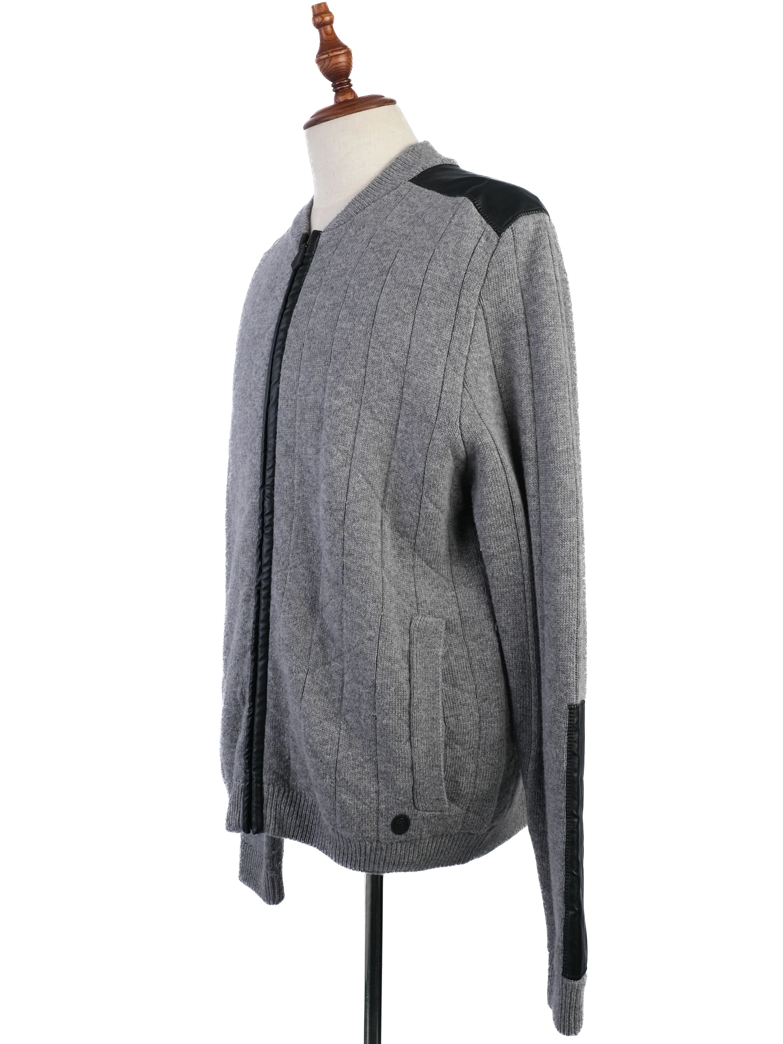 Excellent Trussardi Gray Wool Sweater Size L with Zipper Accents