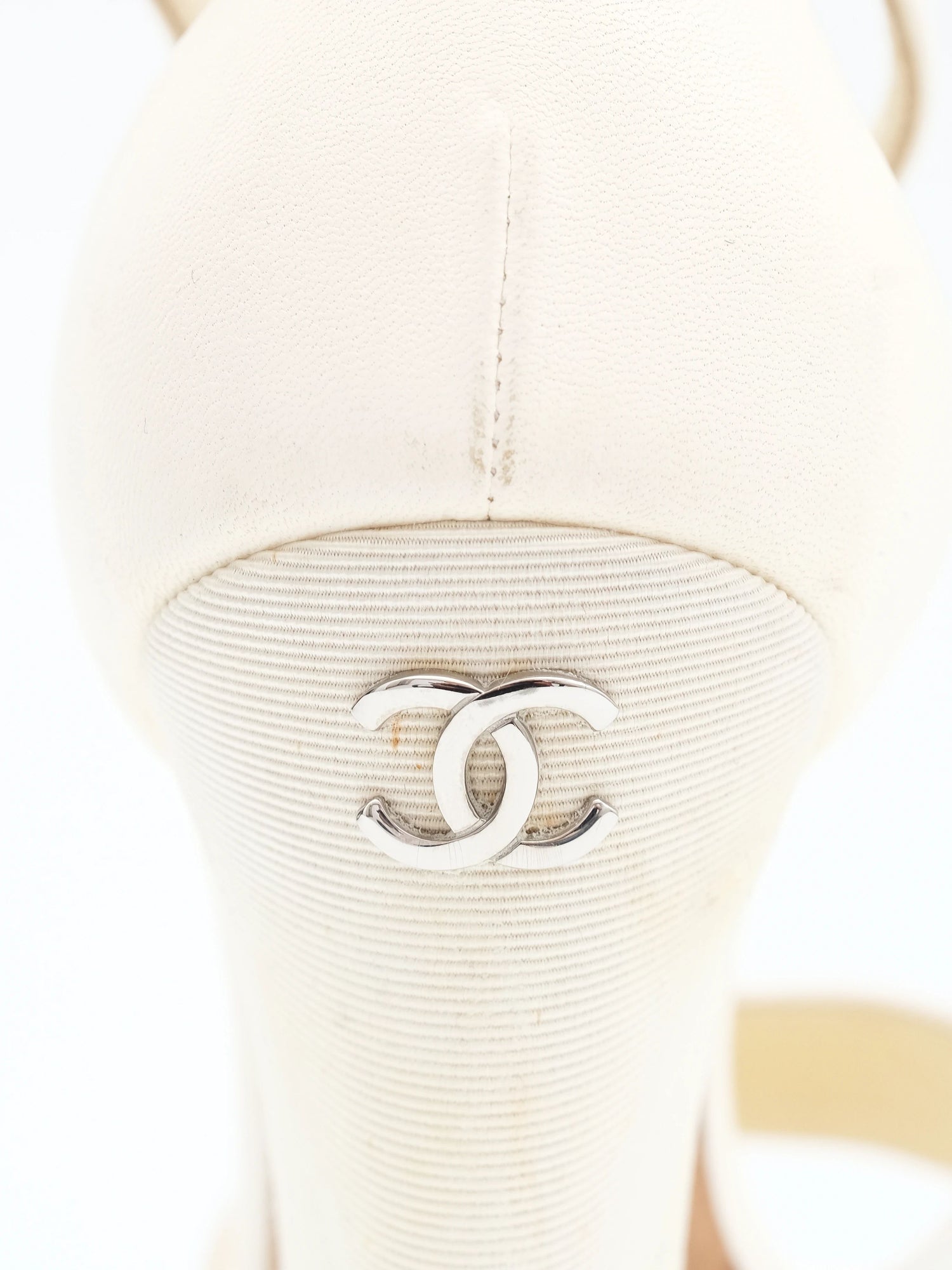 Average Chanel Yellow High Heeled Shoes Size 38.5 with Pearl Detail