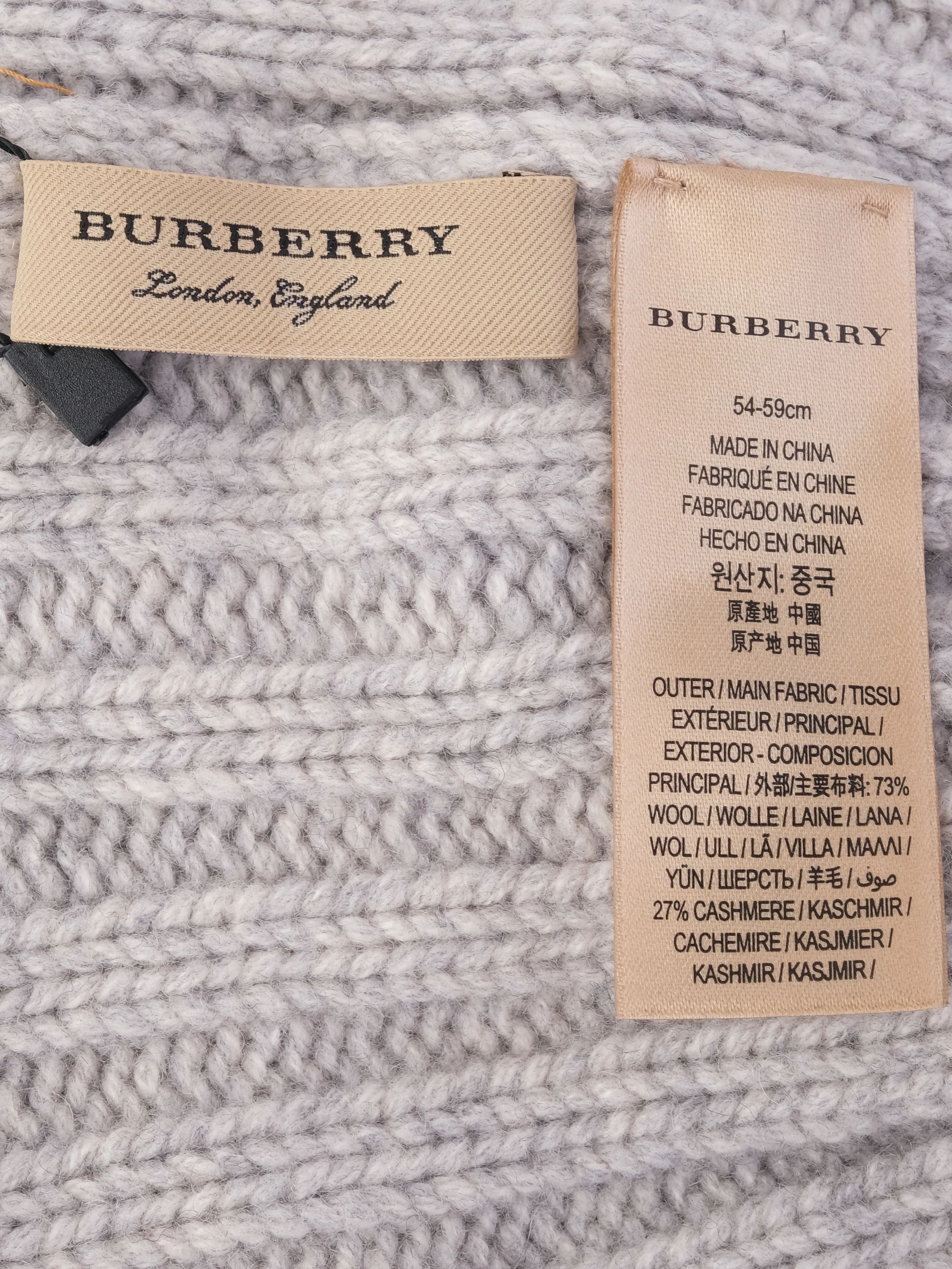Excellent Burberry Gray Ribbed Wool Beanie Hat Size M