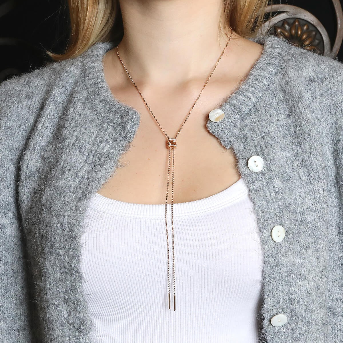 De Beers Dewdrop gold and diamonds necklace