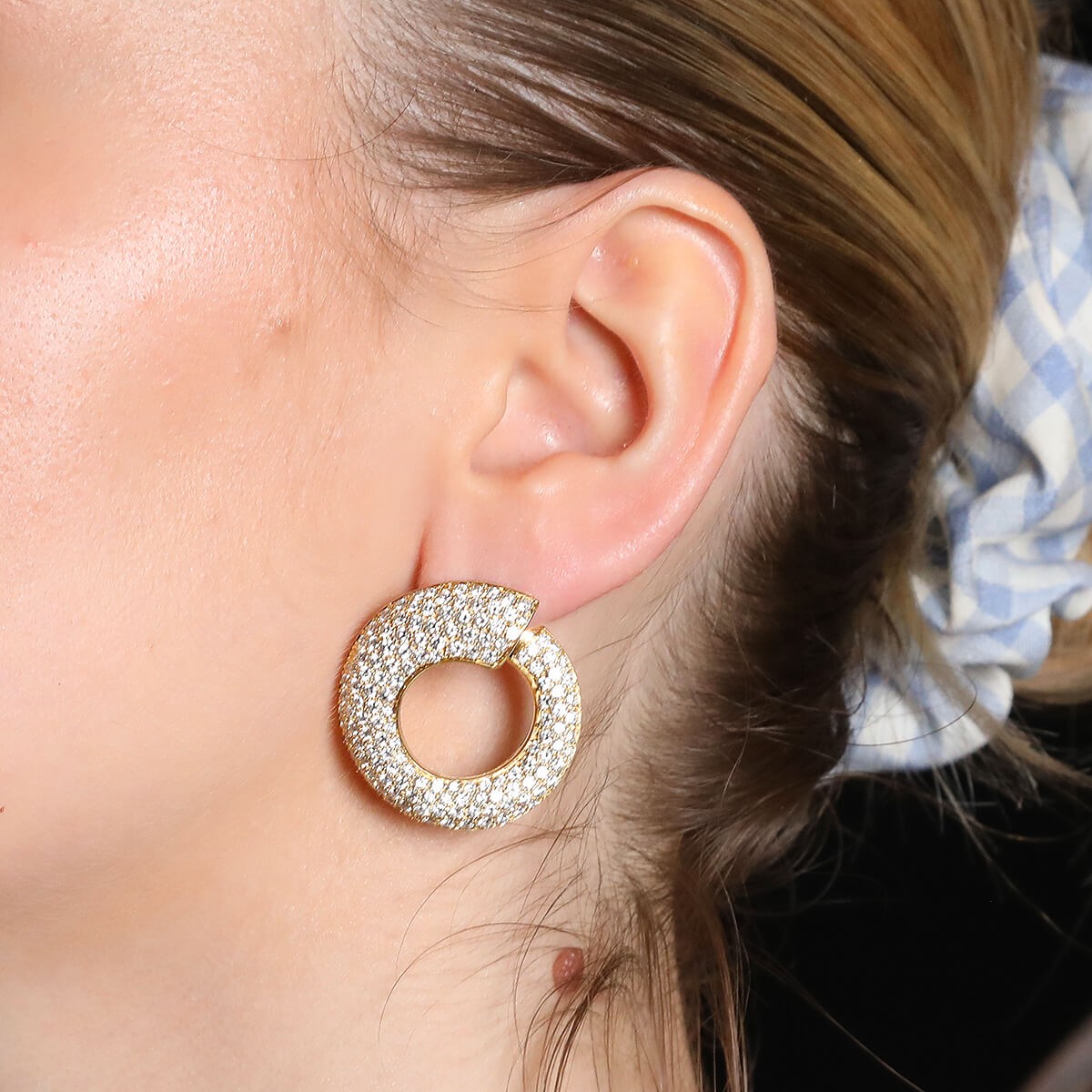 Diamonds and gold earrings