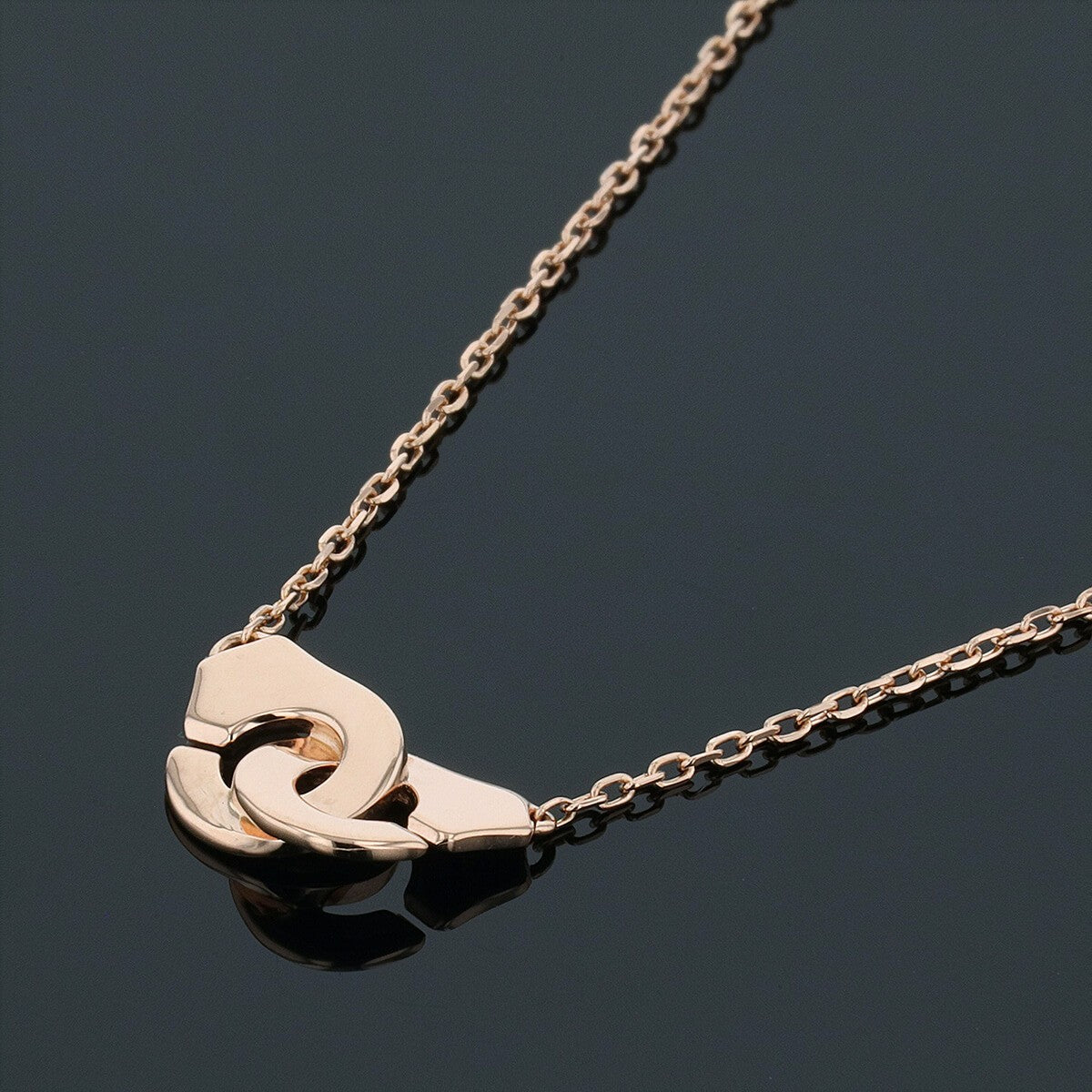 Dinh Van Menottes gold necklace