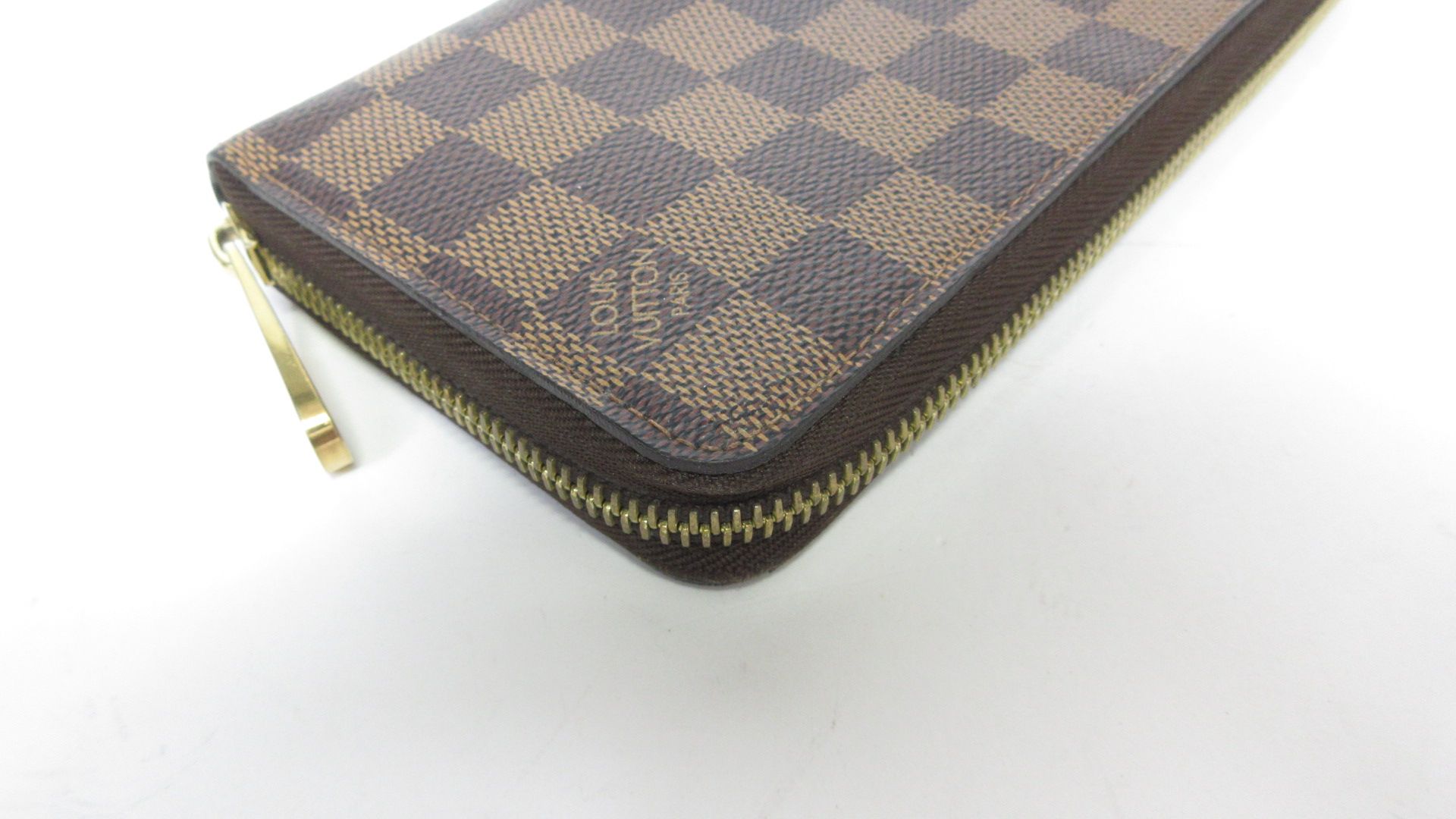 Louis Vuitton Zippy Wallet, Damier Ebene