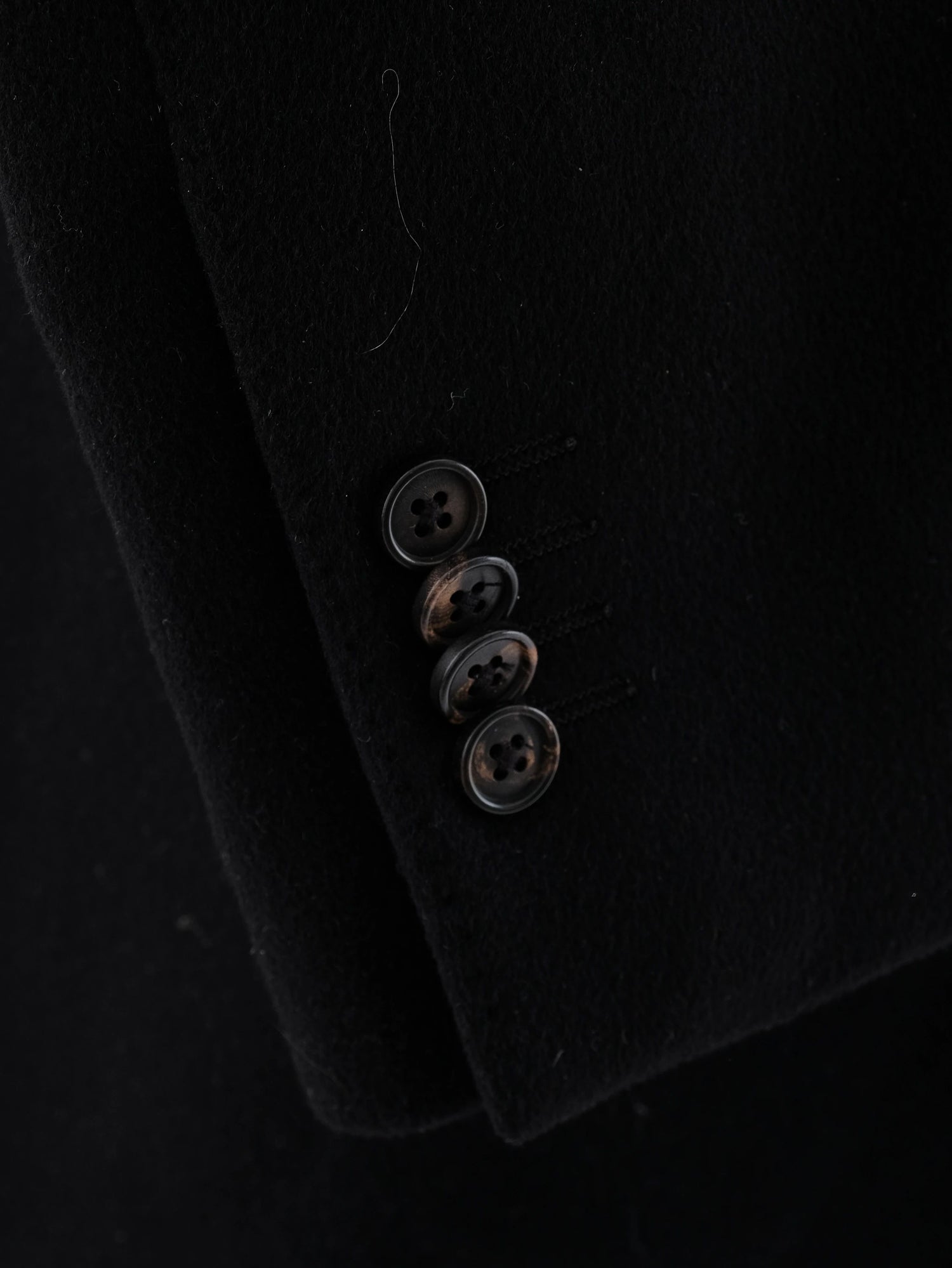 Excellent Smalto Black Cashmere Coat with Fur Collar Size XL