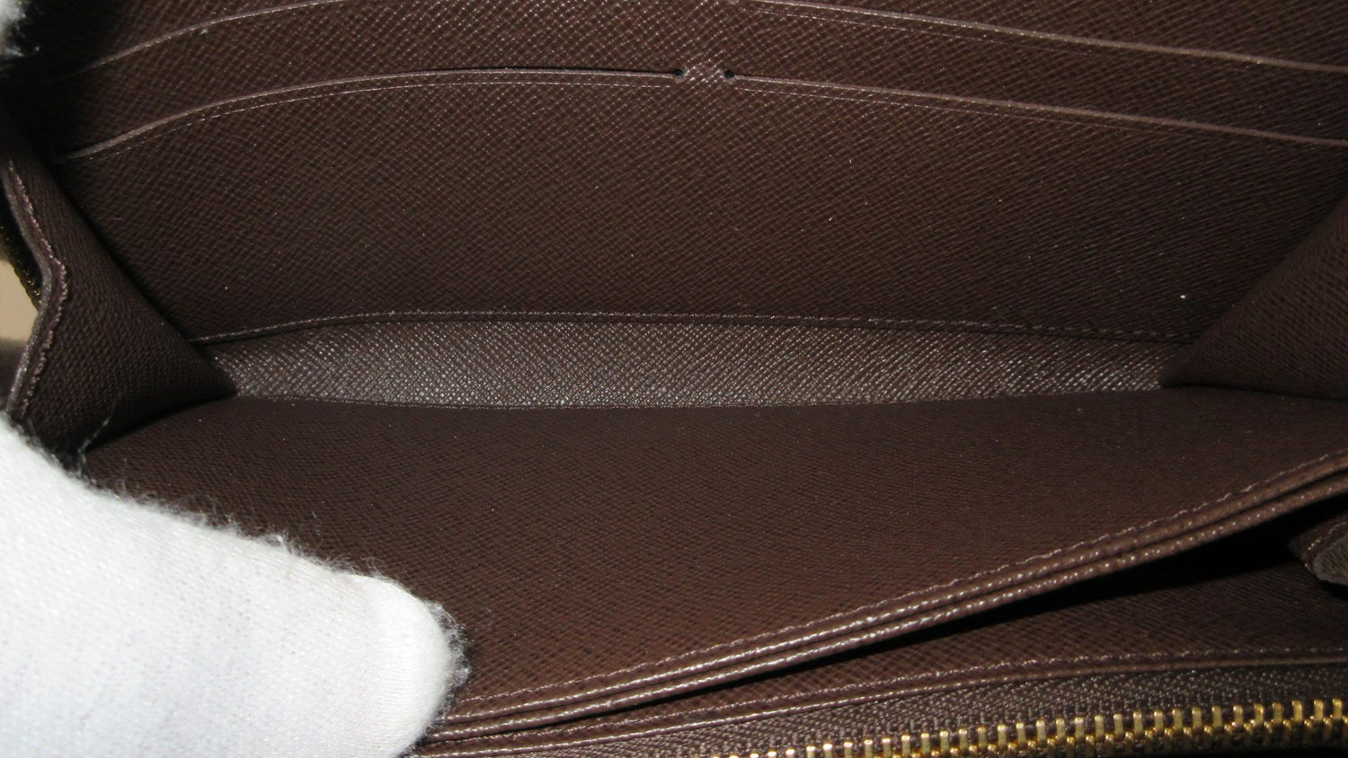 Louis Vuitton Zippy Wallet, Damier Ebene