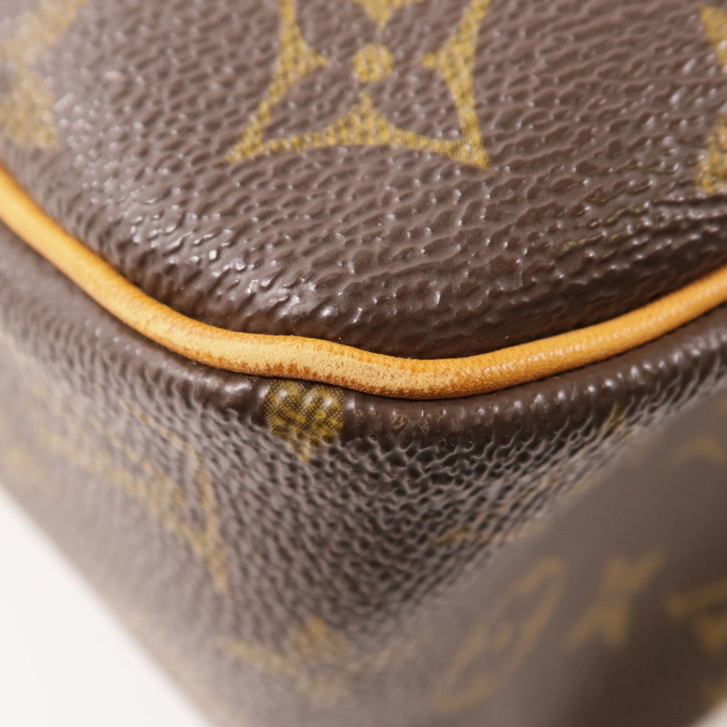 Louis Vuitton Monogram Cite Gm Gold Shoulder Bag Brown Shoulder Bag M 51181