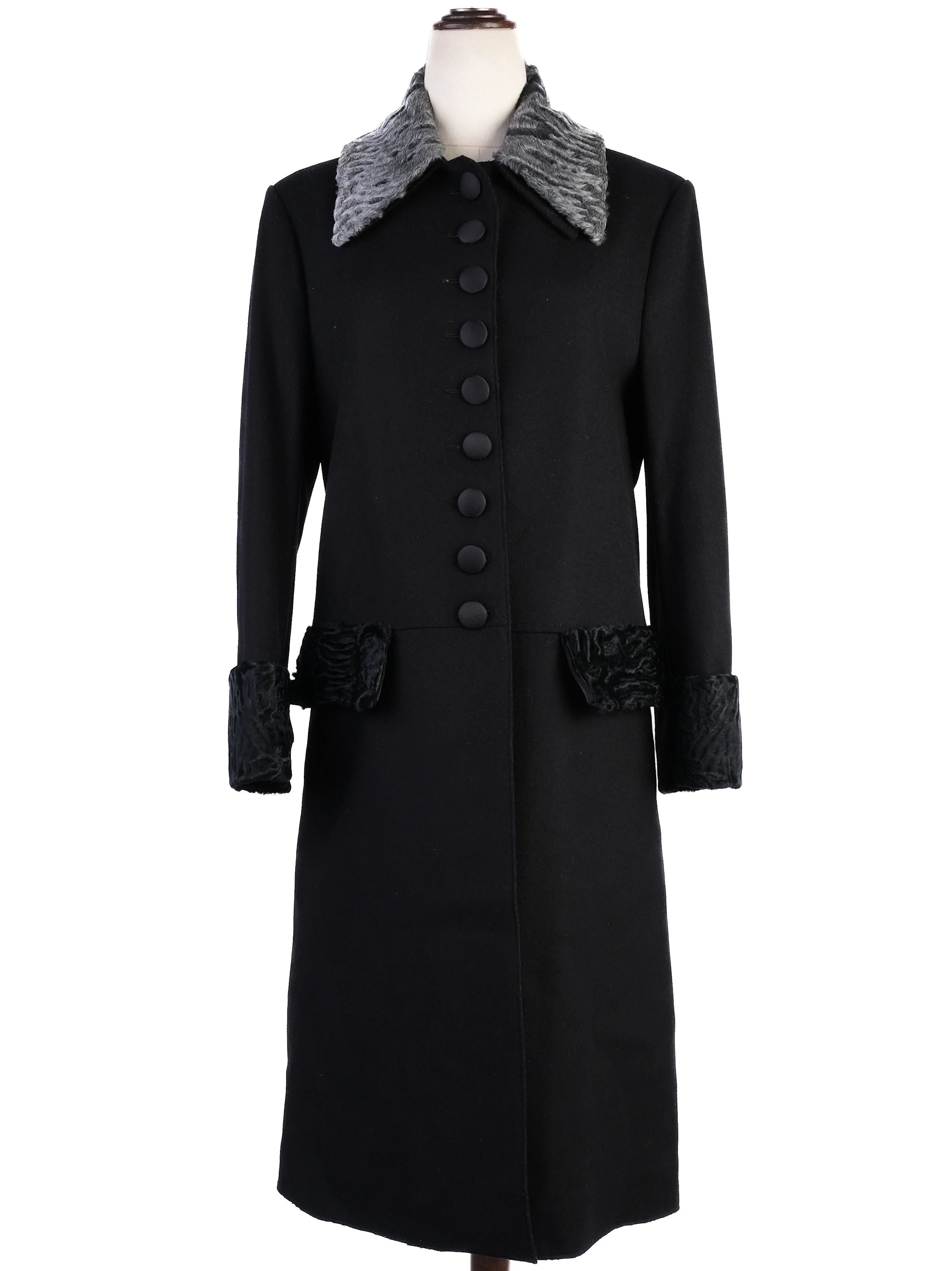 Excellent Dolce Gabbana Black Wool Coat with Textured Collar Size S