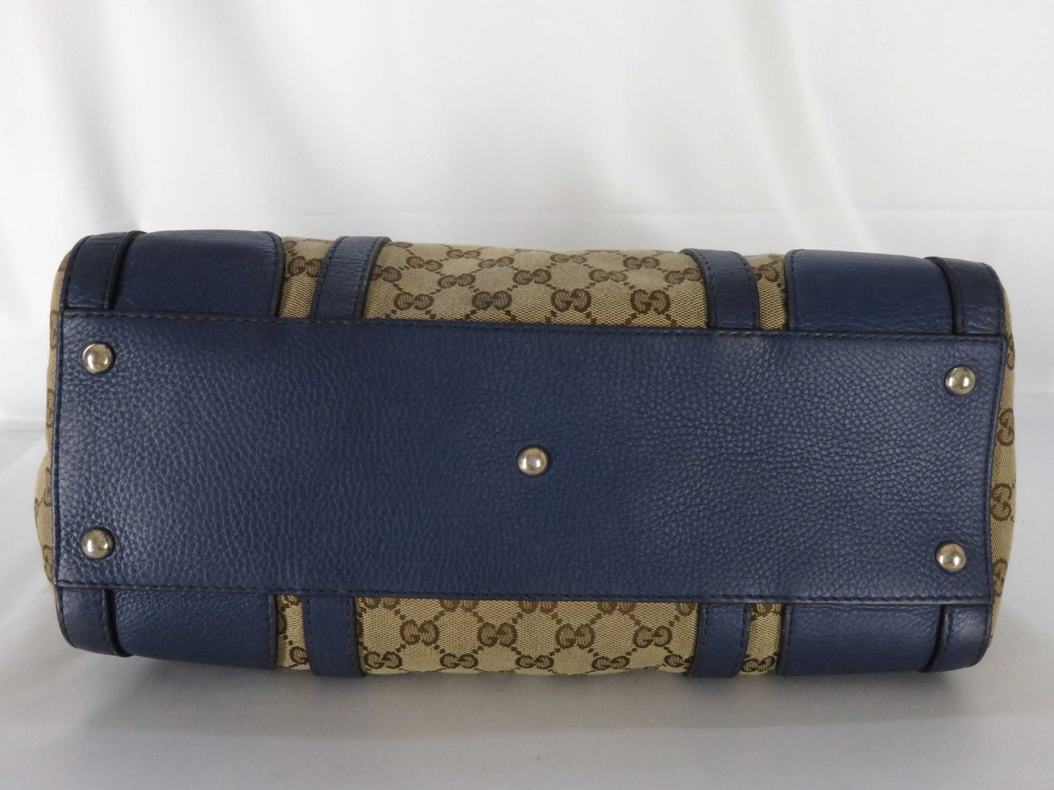 Gucci GG Canvas Bag Handbag