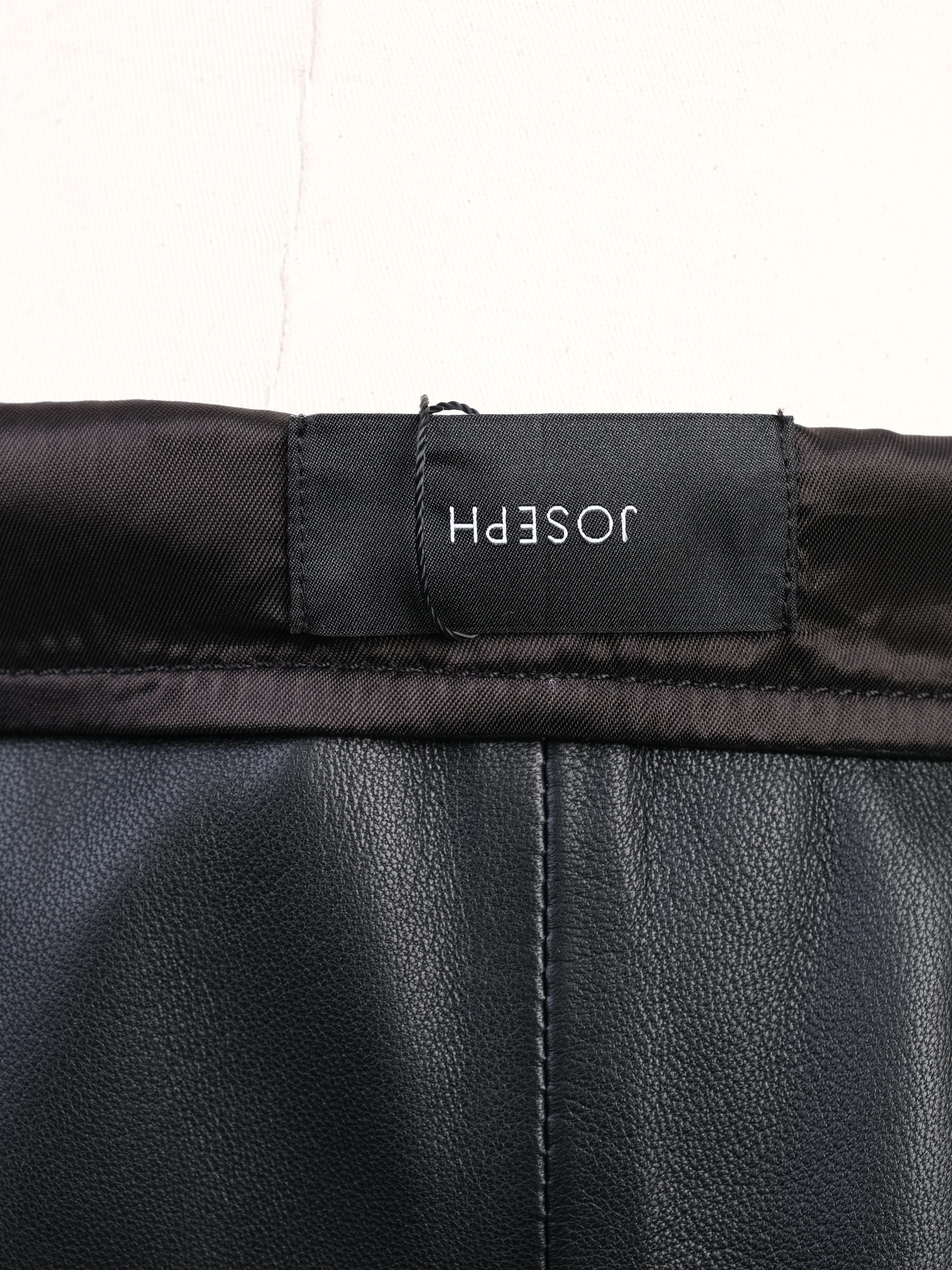 Excellent Joseph Black Leather Skirt Size L Knee-Length Design
