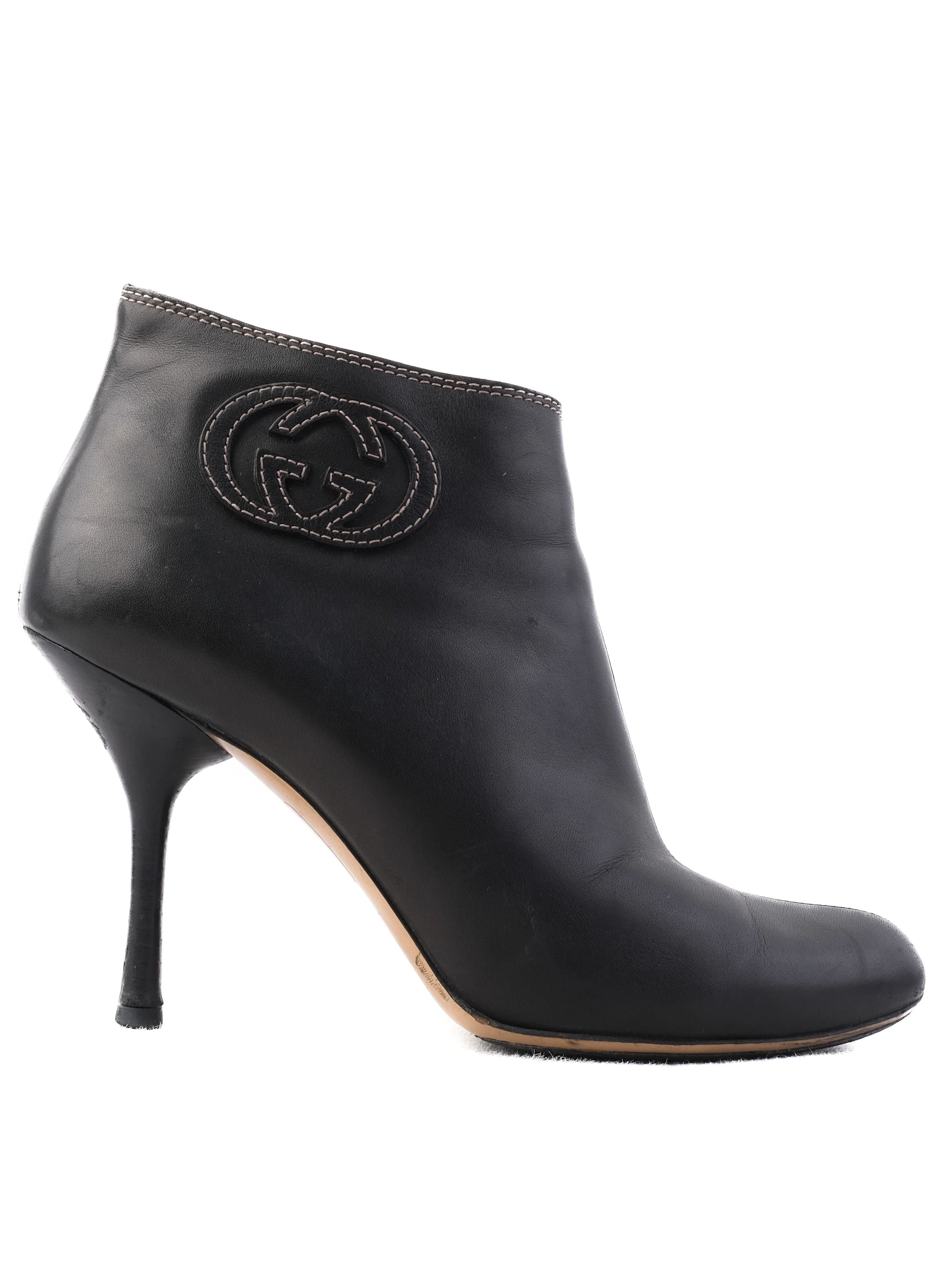 Excellent Gucci Black Leather Ankle Boots Size 37.5 with High Heels