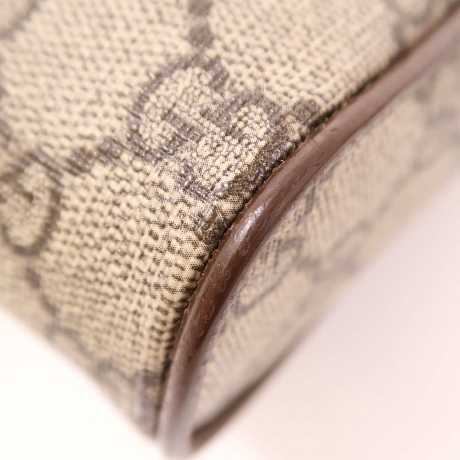 Gucci Painted Canvas Supreme Ophidia Small Messenger Golden Shoulder Bag Brown Pvc Coated Canvas 54792