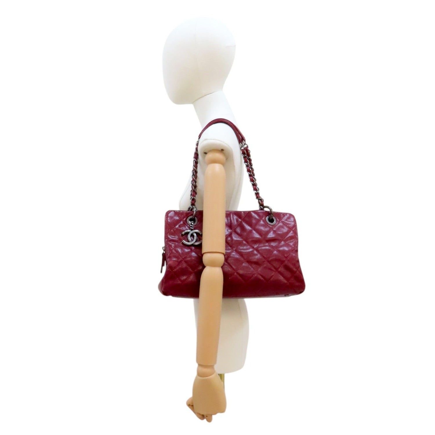 Chanel Matelasse Chain Shoulder Bag Calfskin Red