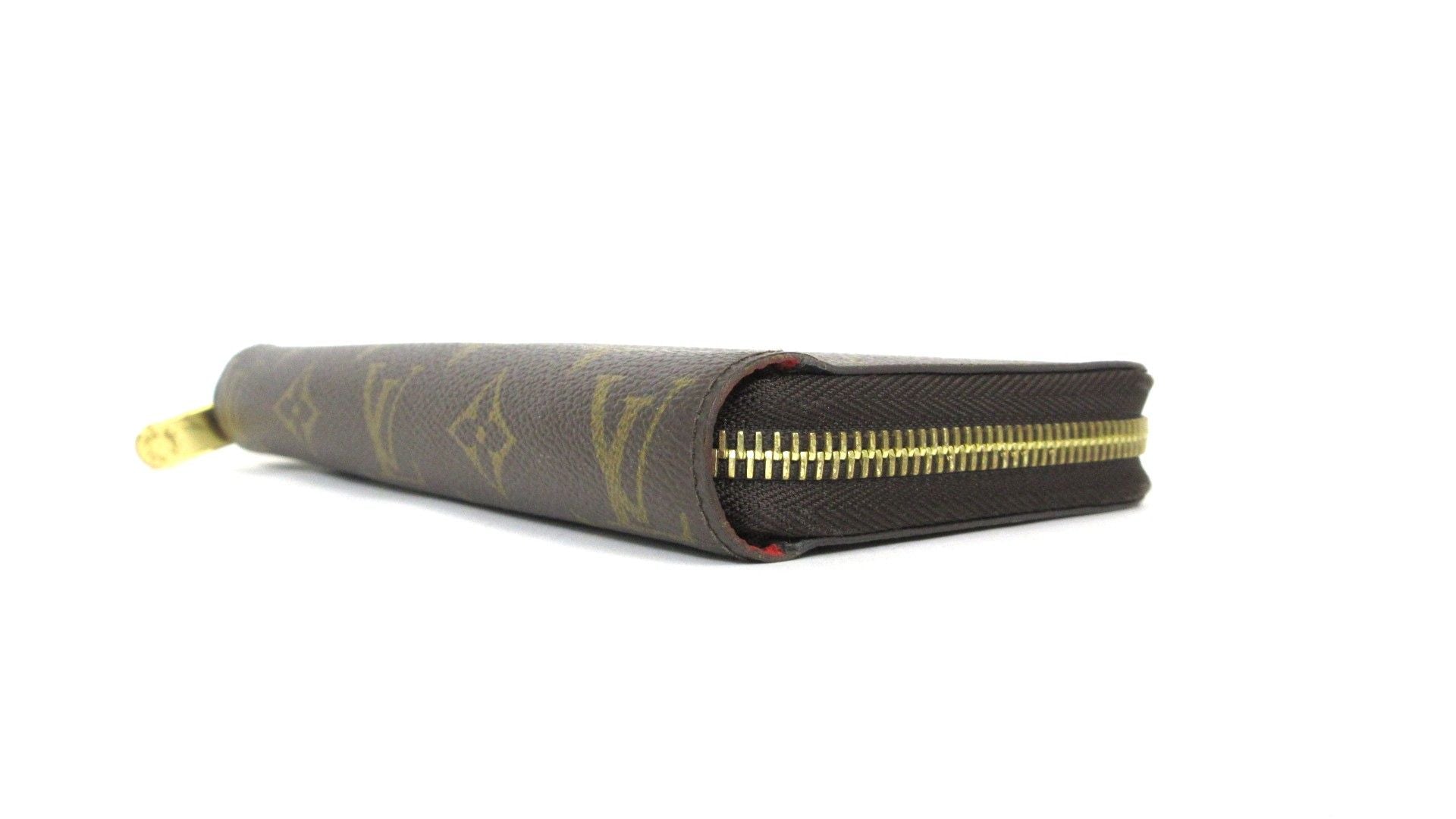 Louis Vuitton Zippy Wallet, Monogram