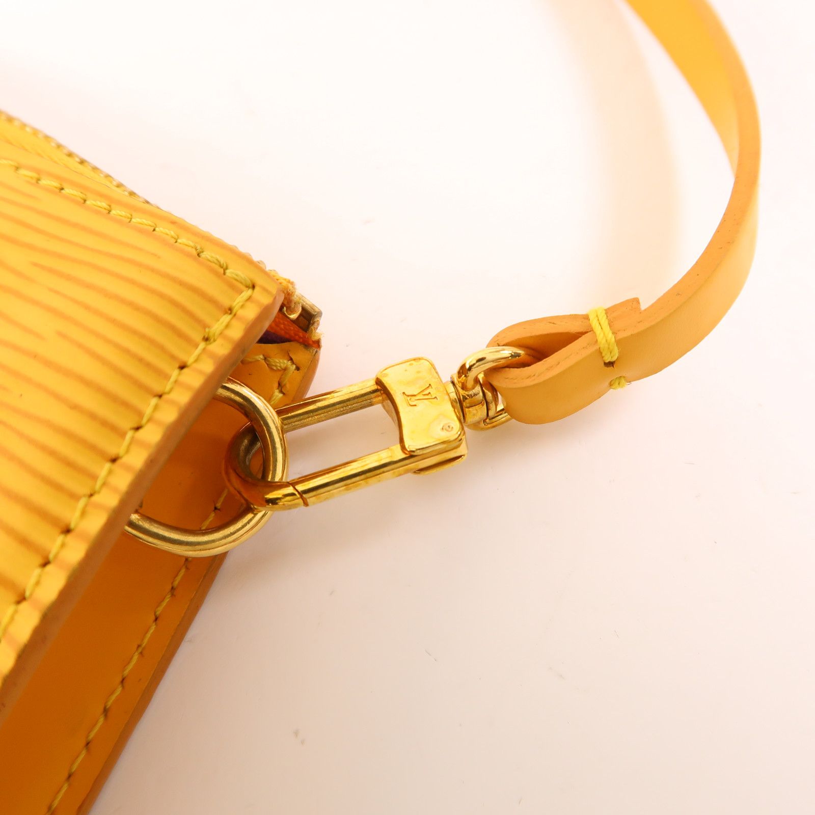 Louis Vuitton Epi Pochette Accessoires Pouch Kinpaku Handmade Bag Yellow Handbag M 5294a