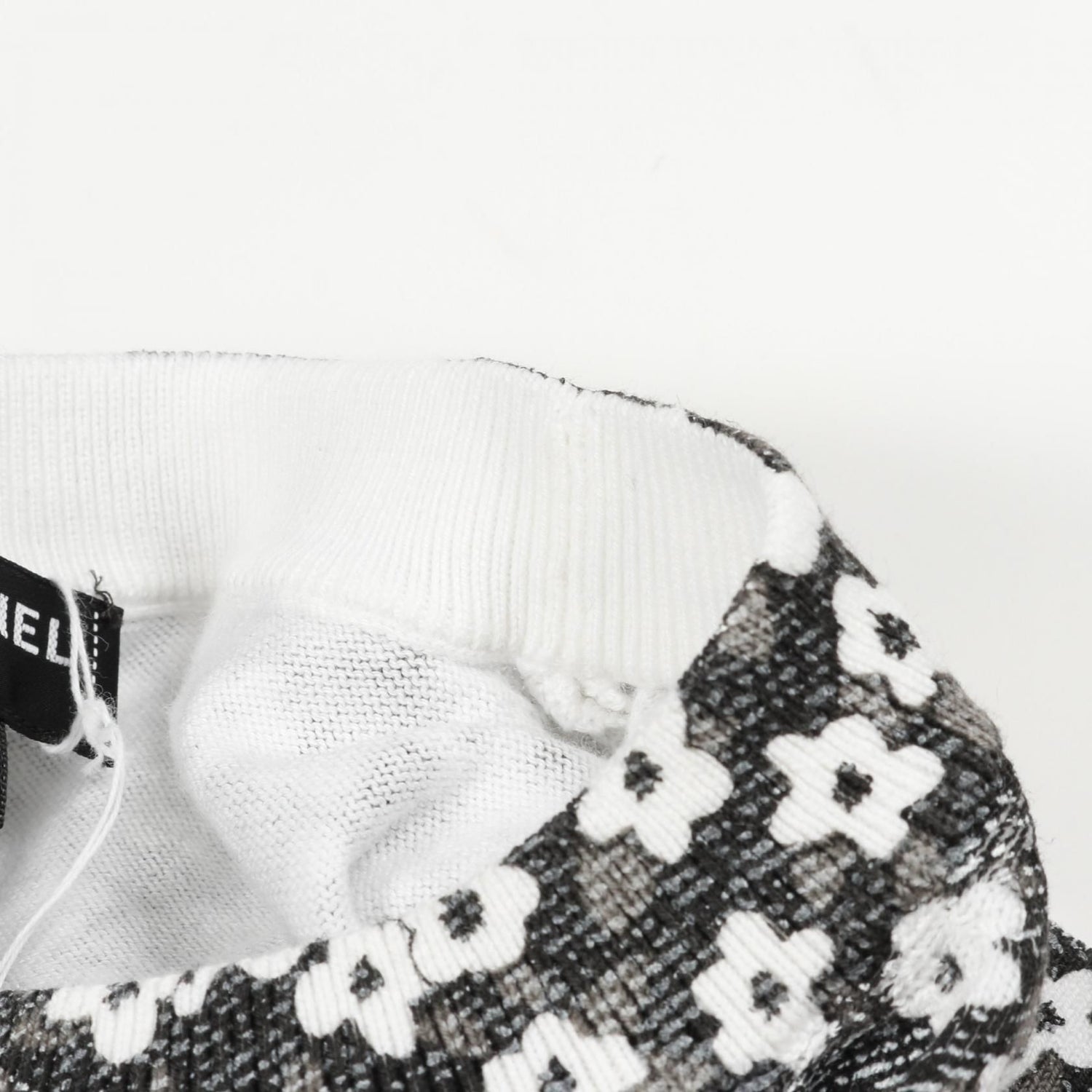 Chanel Gray White Coco Mark T-shirt Cotton P 77924