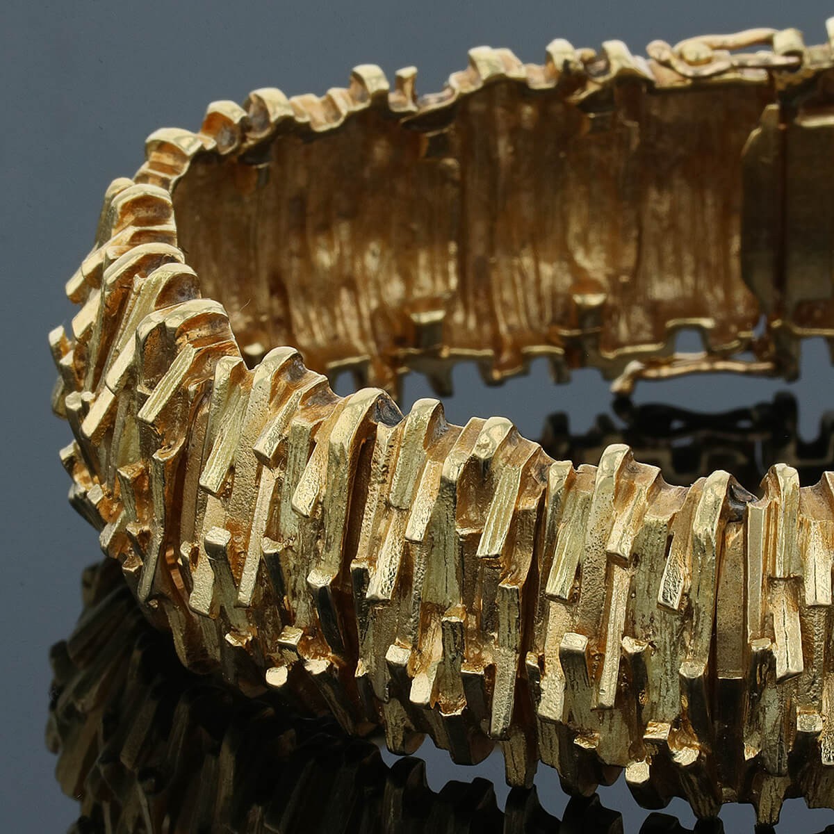 Gold bracelet