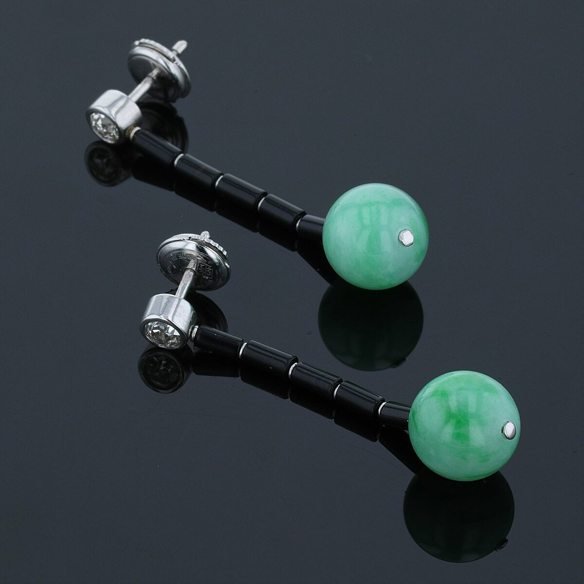 Gold, diamonds, onyx and jade earrings
