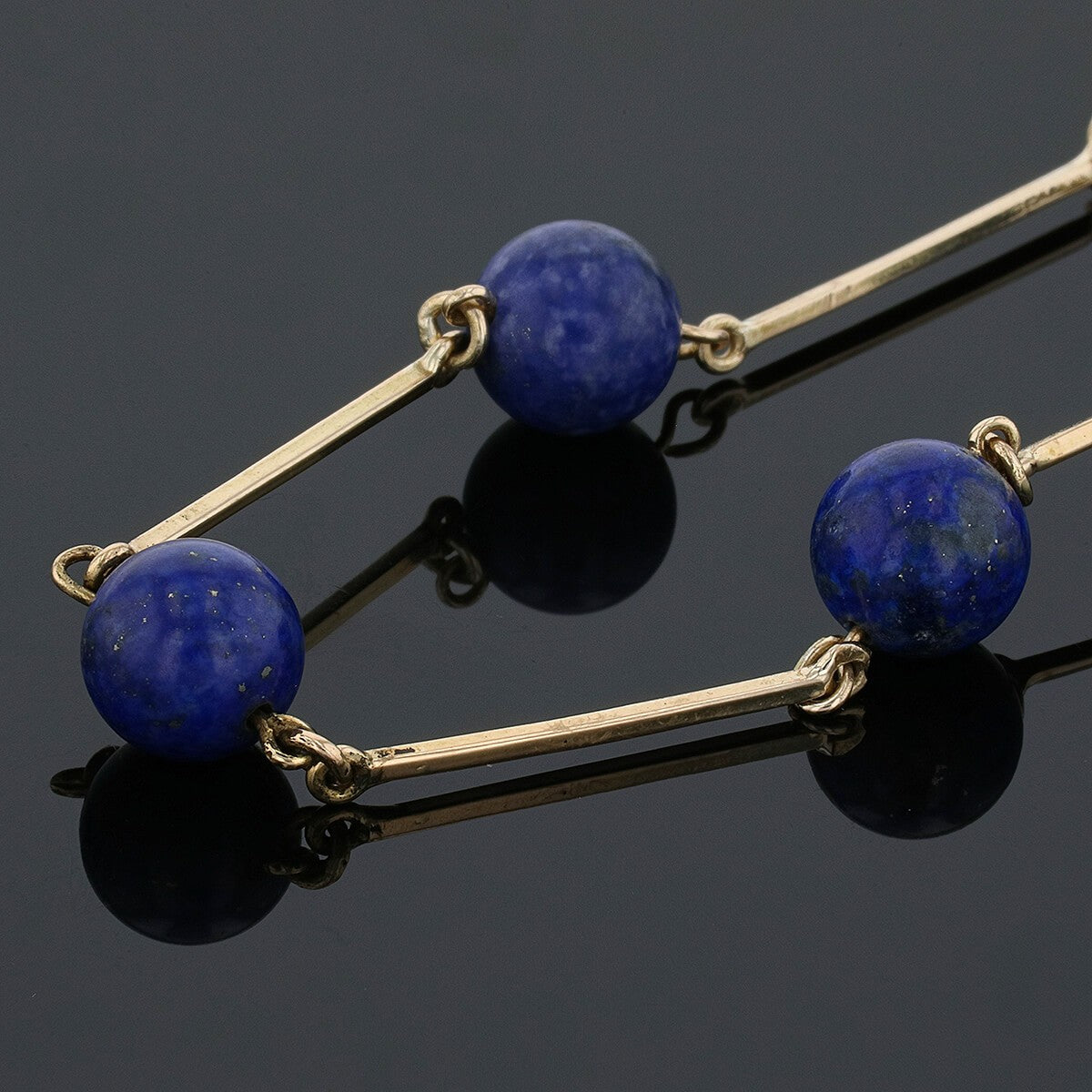 Gold and lapis lazuli necklace