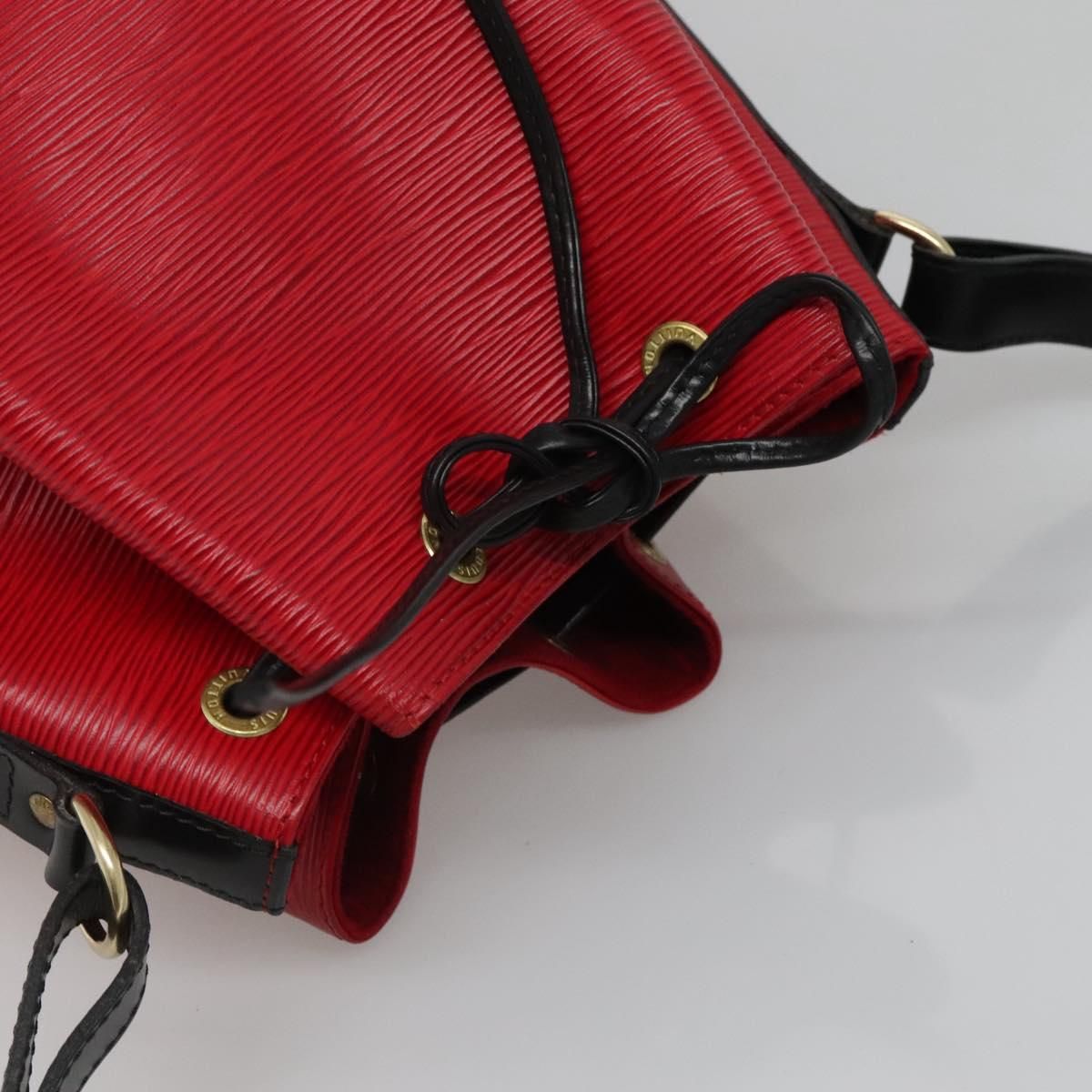 Louis Vuitton Epi Petit Noe Shoulder Bag Bicolor Black Red M 44017 Lv Auth