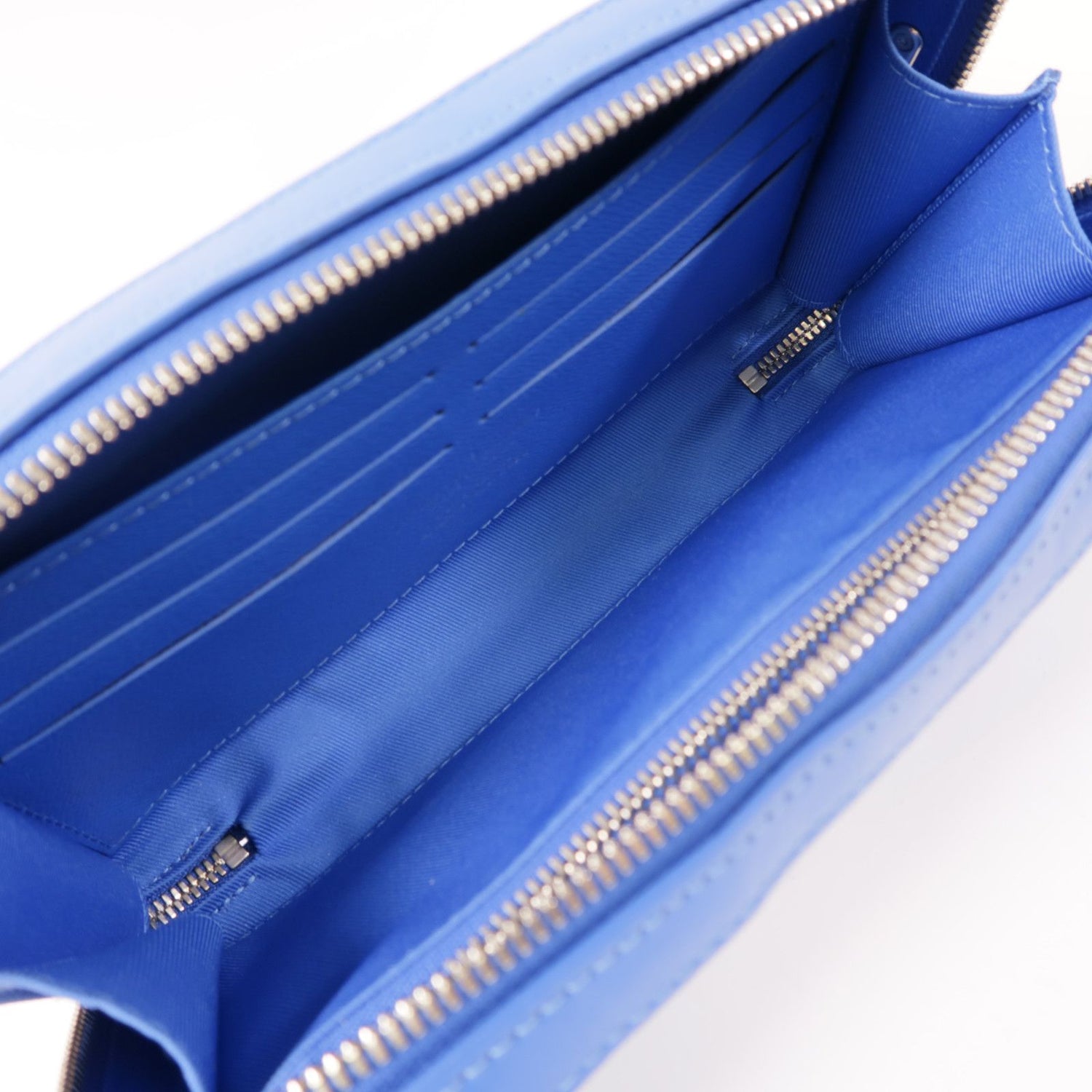Louis Vuitton Monogram Clouds Soft Trunk Wallet Blue White Blue/white Shoulder Bag M 45432
